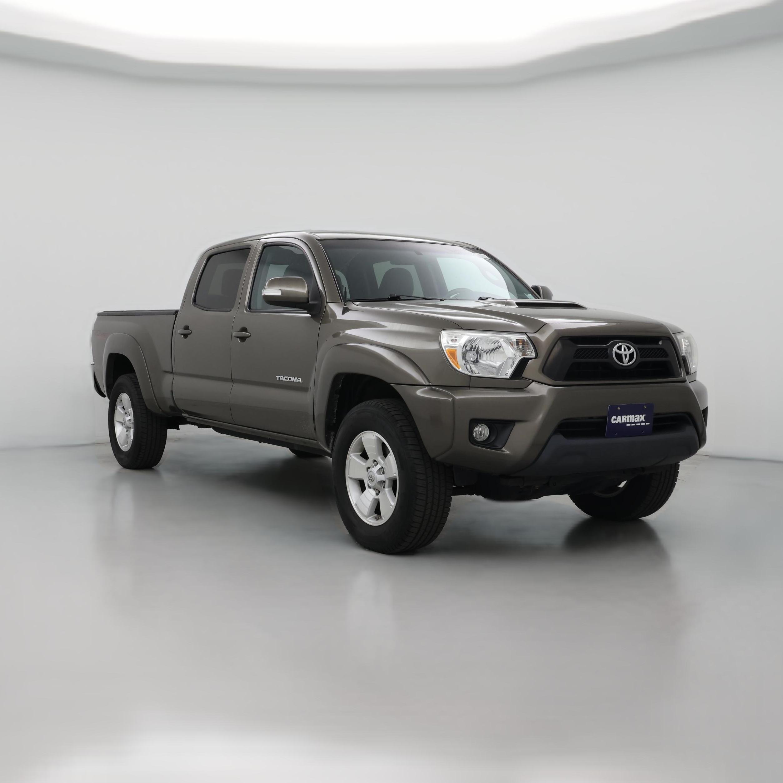 Thumbnail: 2015 Toyota Tacoma - 1