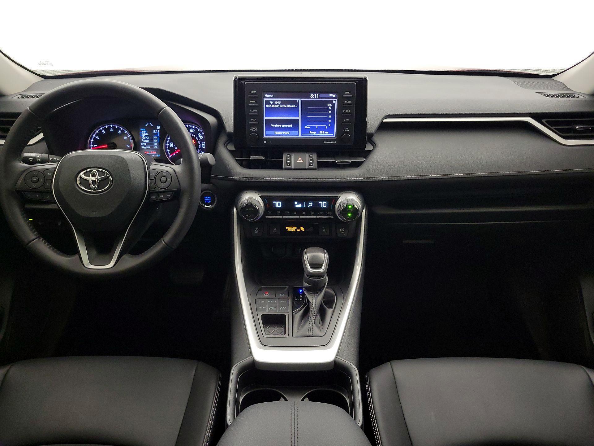 Thumbnail: 2021 Toyota RAV4 - 9