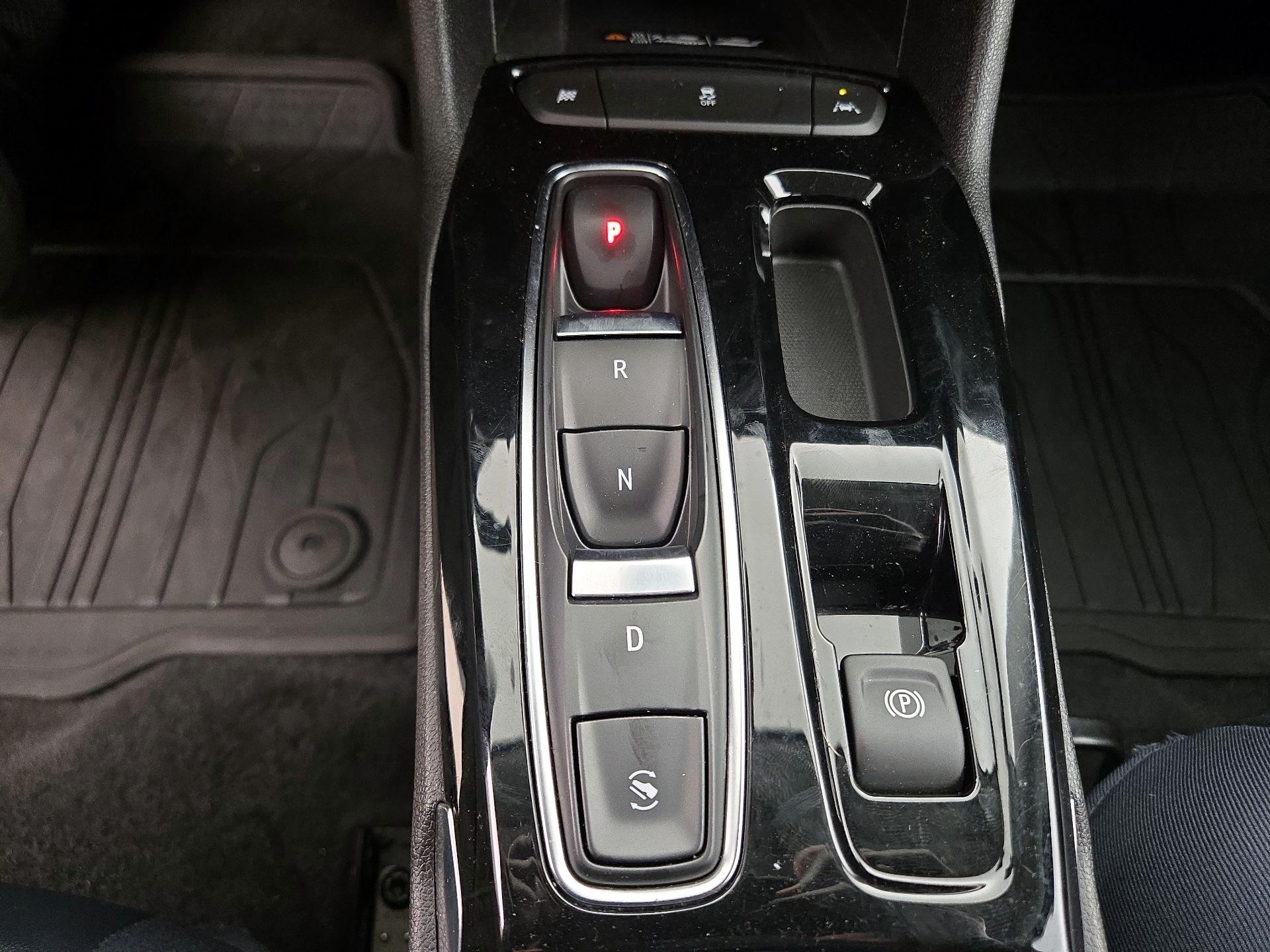 Thumbnail: 2023 Chevrolet Bolt EUV - 17