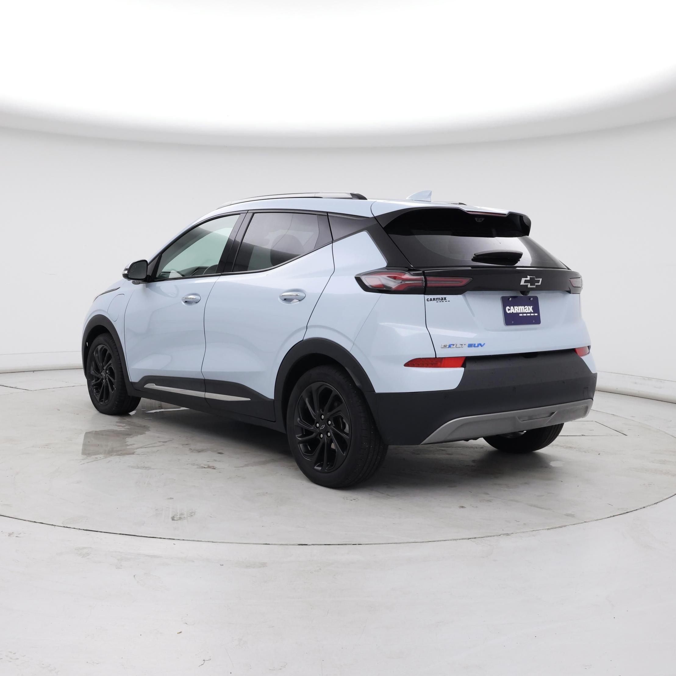 Thumbnail: 2023 Chevrolet Bolt EUV - 2