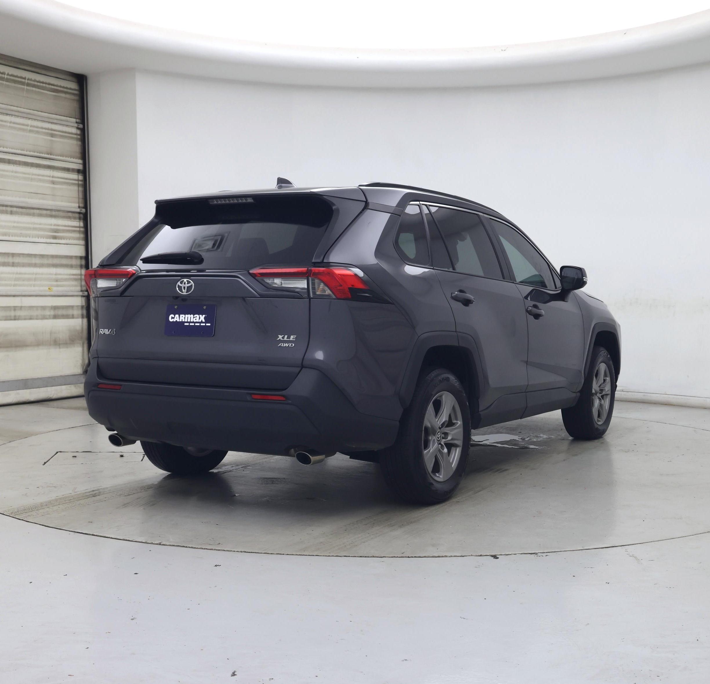 Thumbnail: 2023 Toyota RAV4 - 8