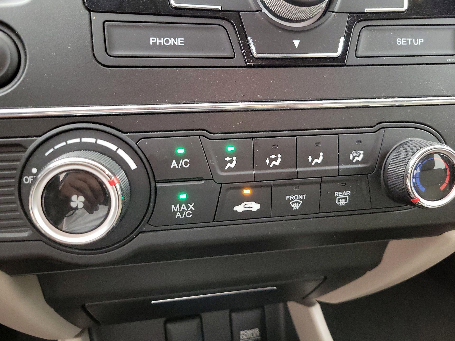 Thumbnail: 2015 Honda Civic - 15