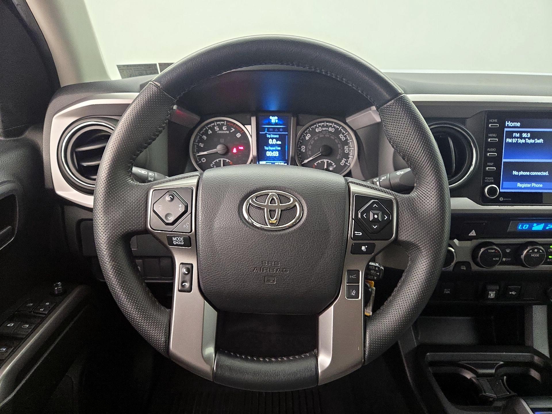 Thumbnail: 2022 Toyota Tacoma - 10