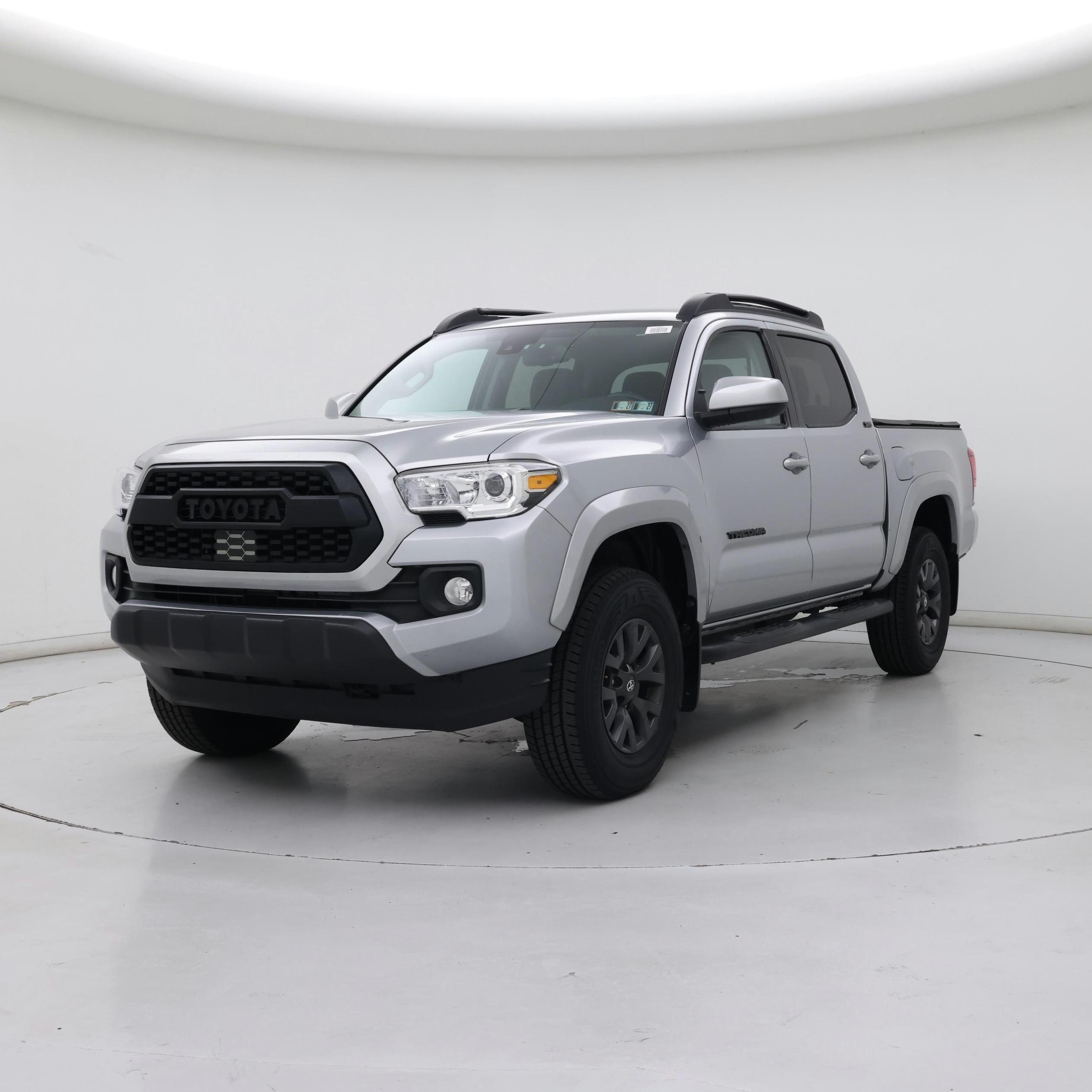 Thumbnail: 2022 Toyota Tacoma - 4