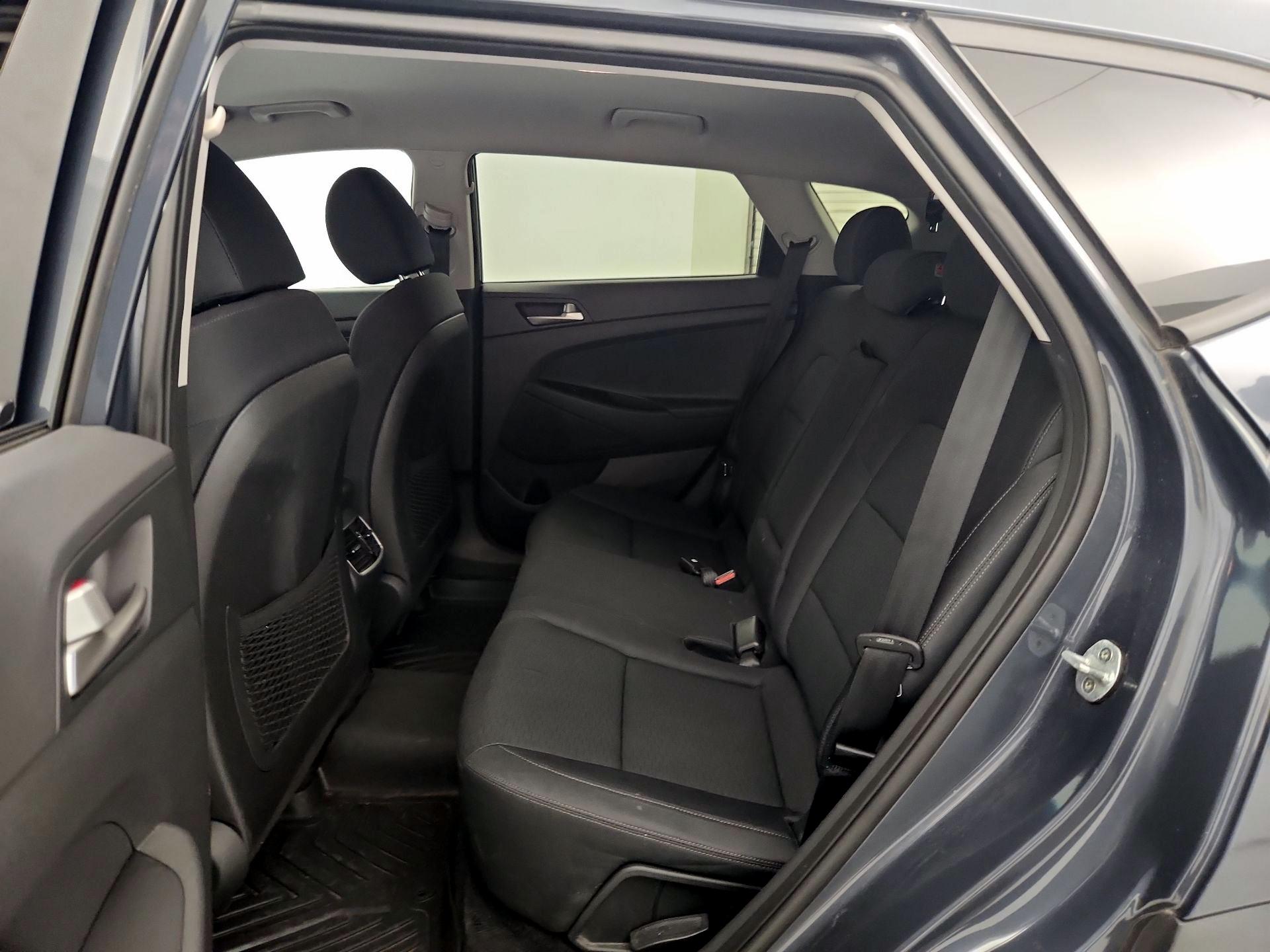 Thumbnail: 2019 Hyundai Tucson - 19