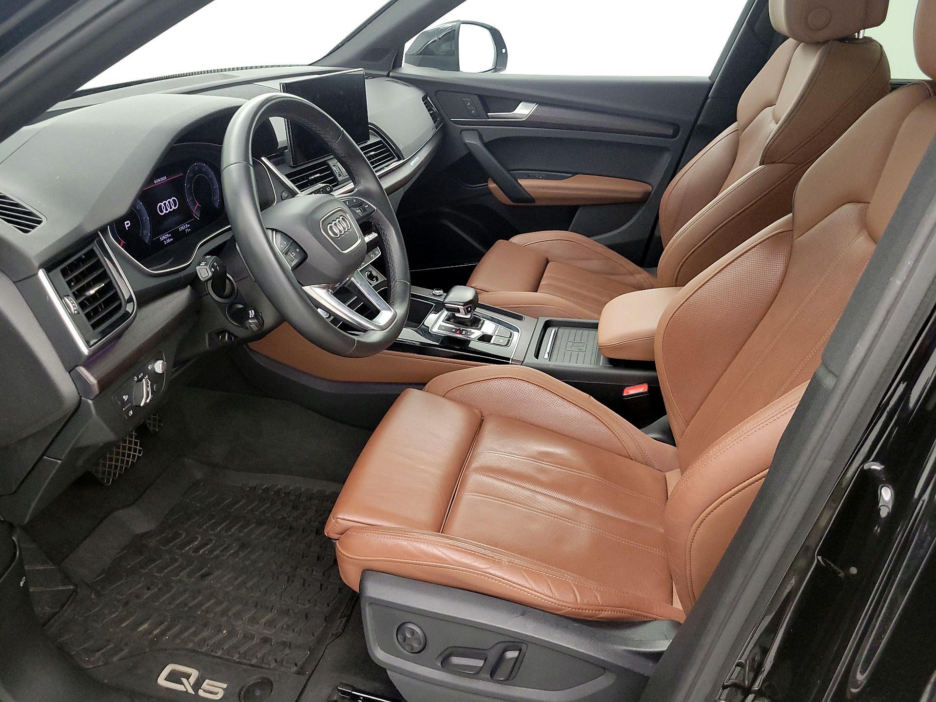 Thumbnail: 2021 Audi Q5 - 11