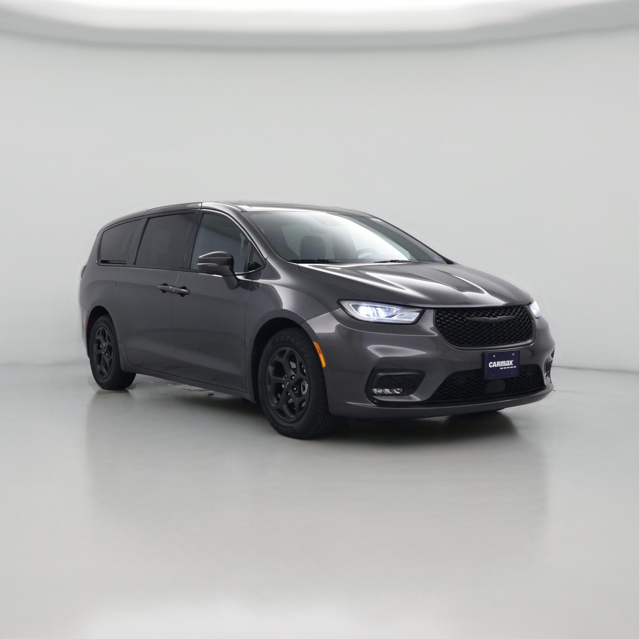 Thumbnail: 2022 Chrysler Pacifica - 1