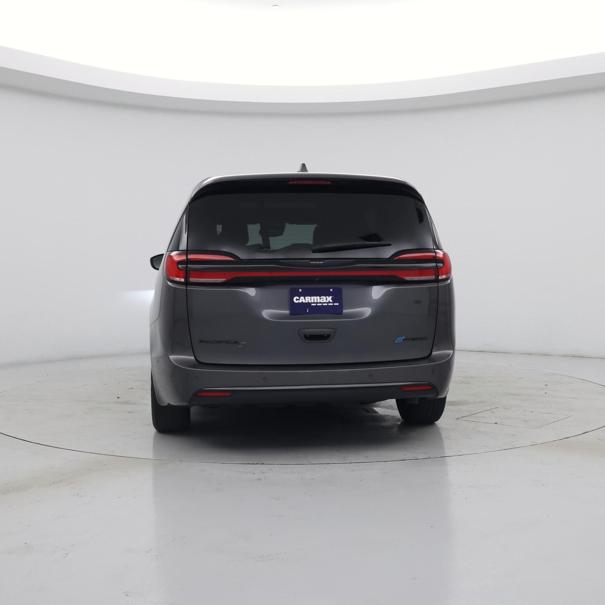 Thumbnail: 2022 Chrysler Pacifica - 6