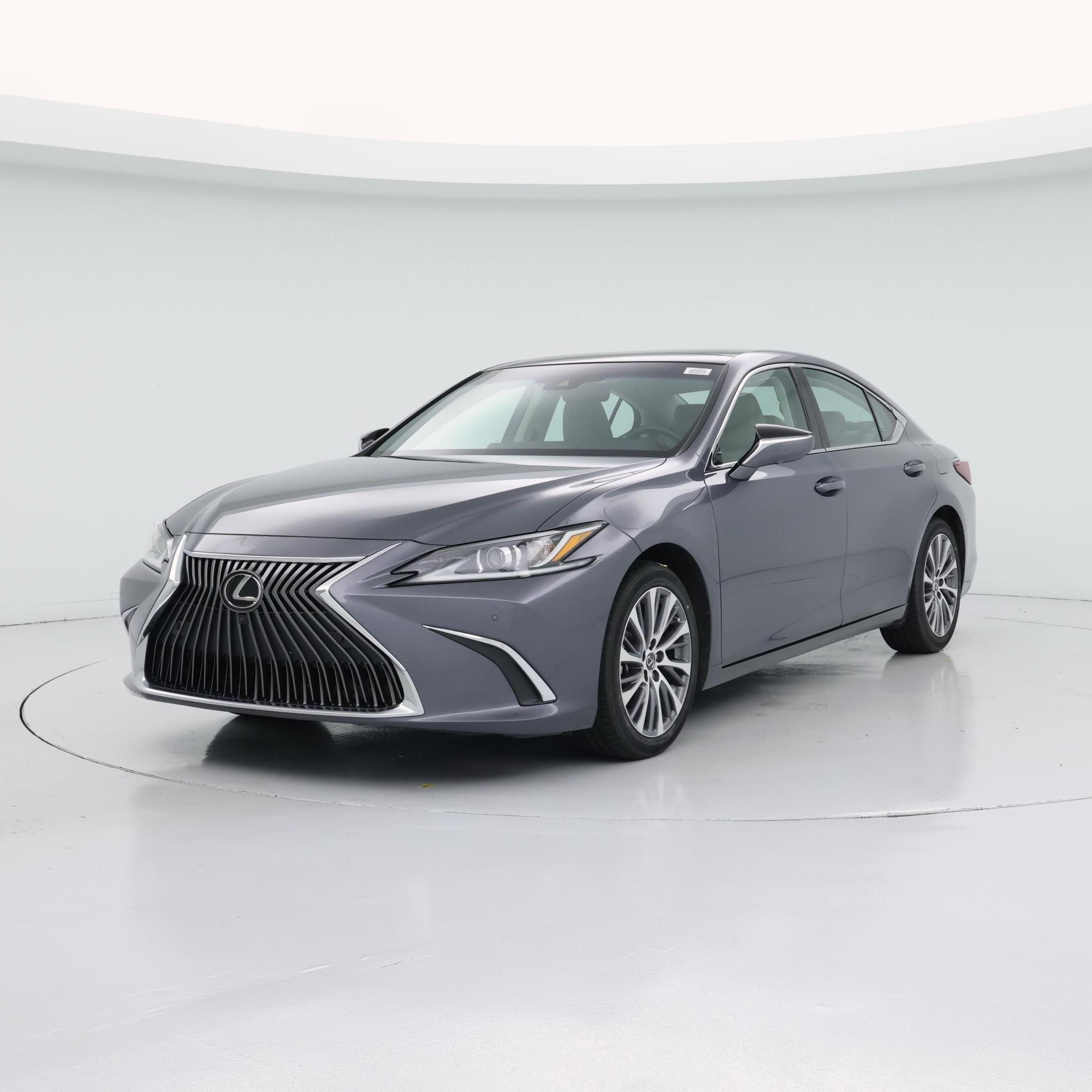 Thumbnail: 2019 Lexus ES - 4