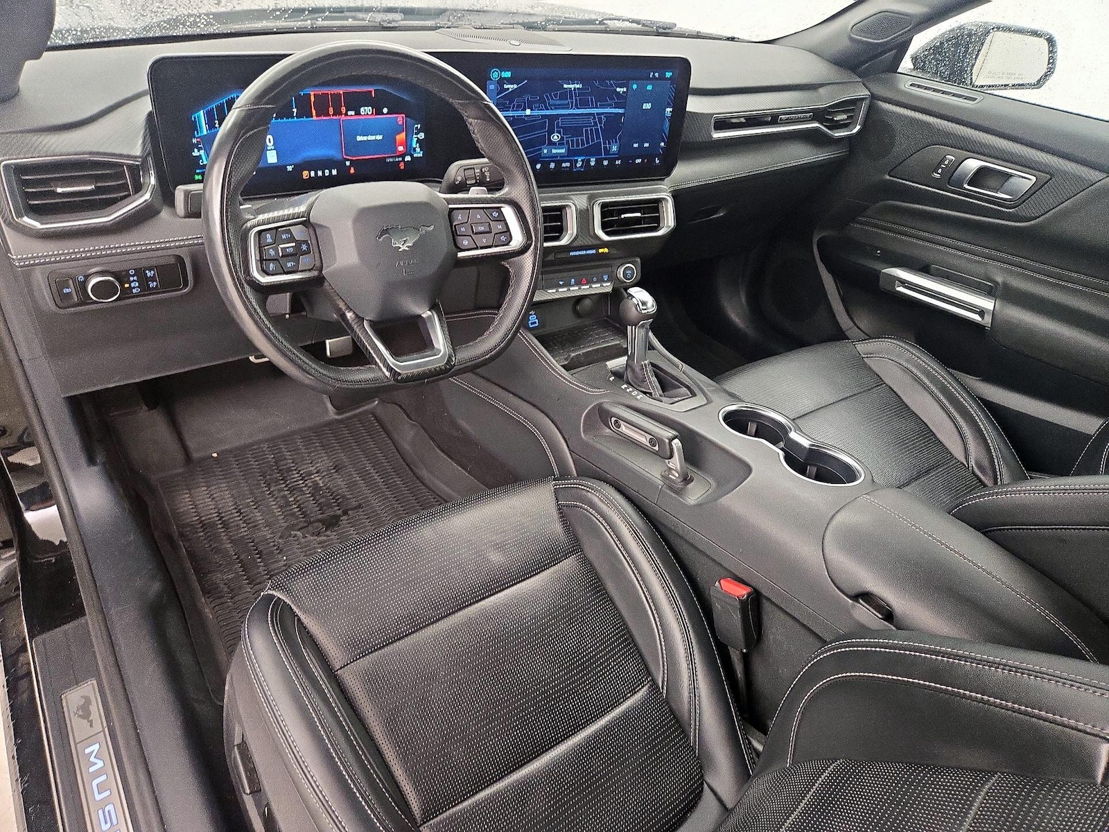 2024 Ford Mustang GT Premium - Photo 10