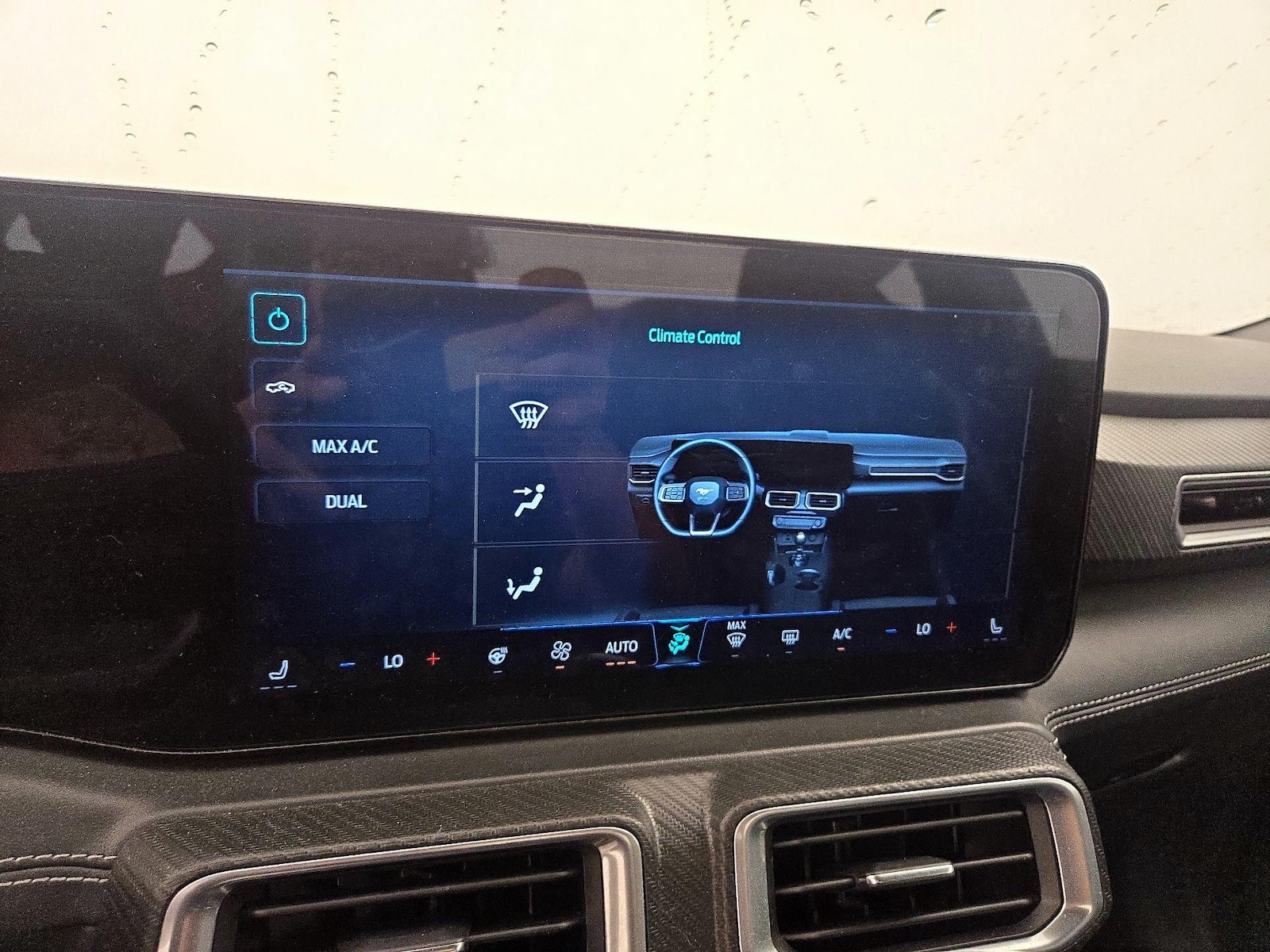 2024 Ford Mustang GT Premium - Photo 18
