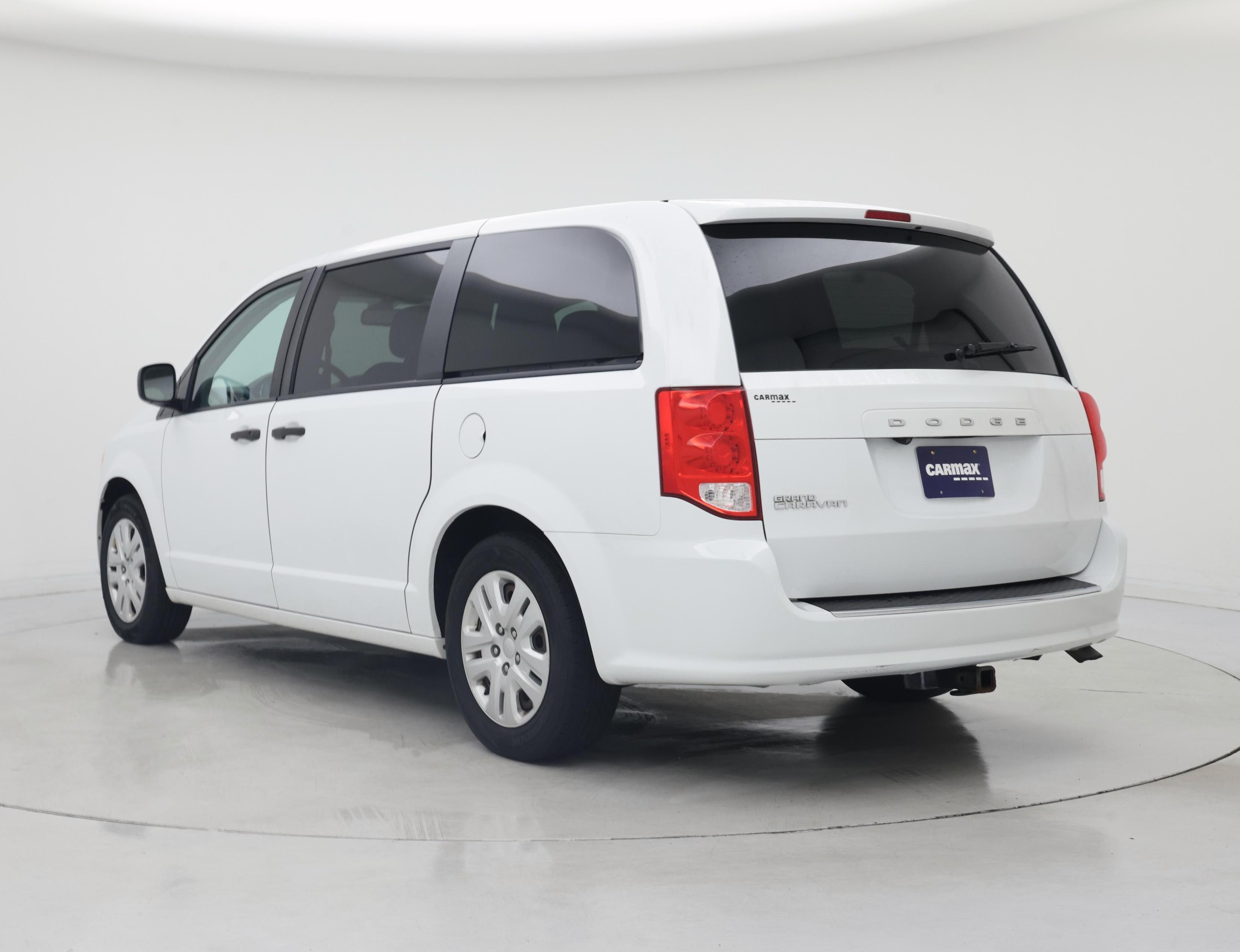 Thumbnail: 2019 Dodge Grand Caravan - 2