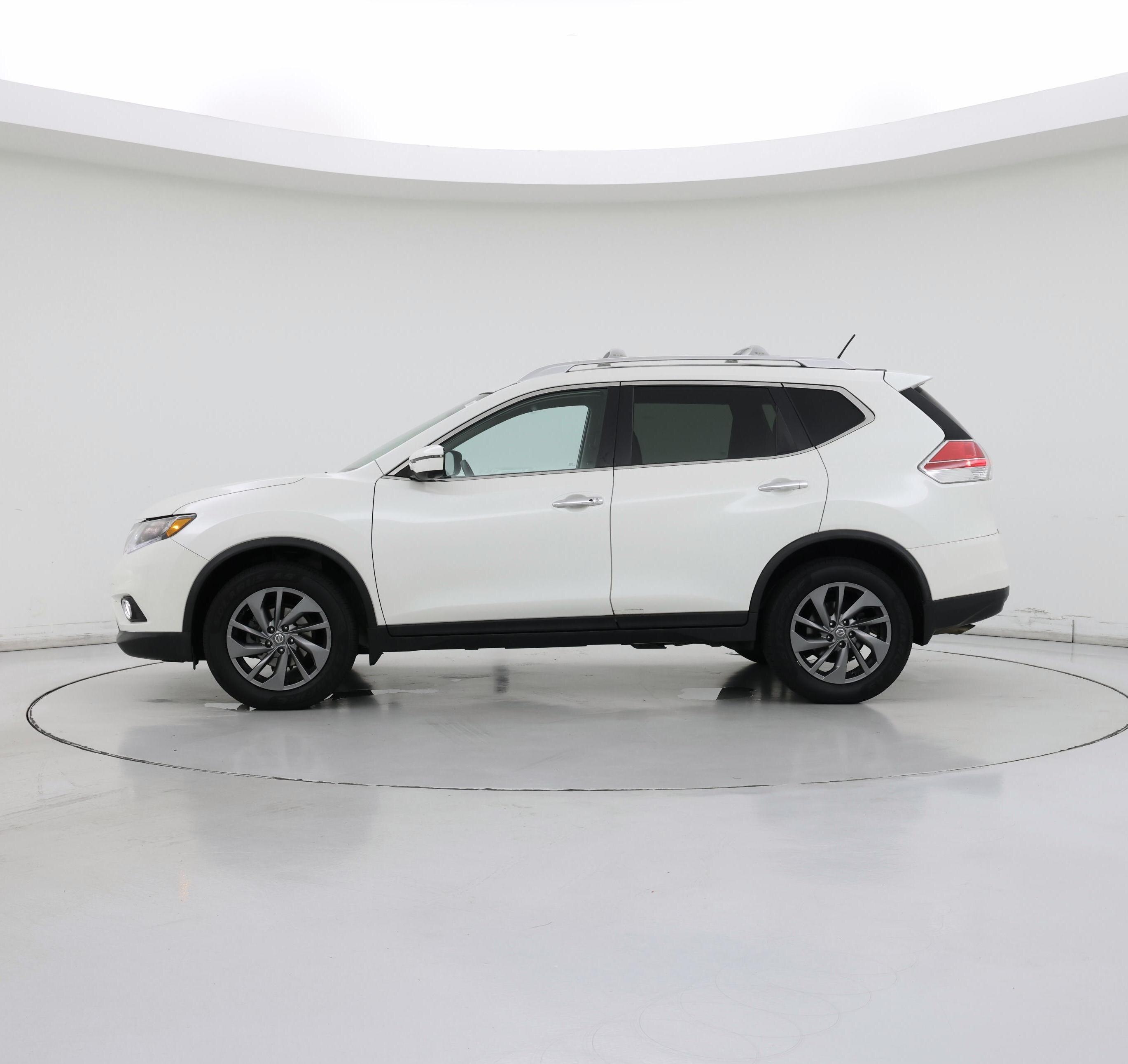 Thumbnail: 2016 Nissan Rogue - 3