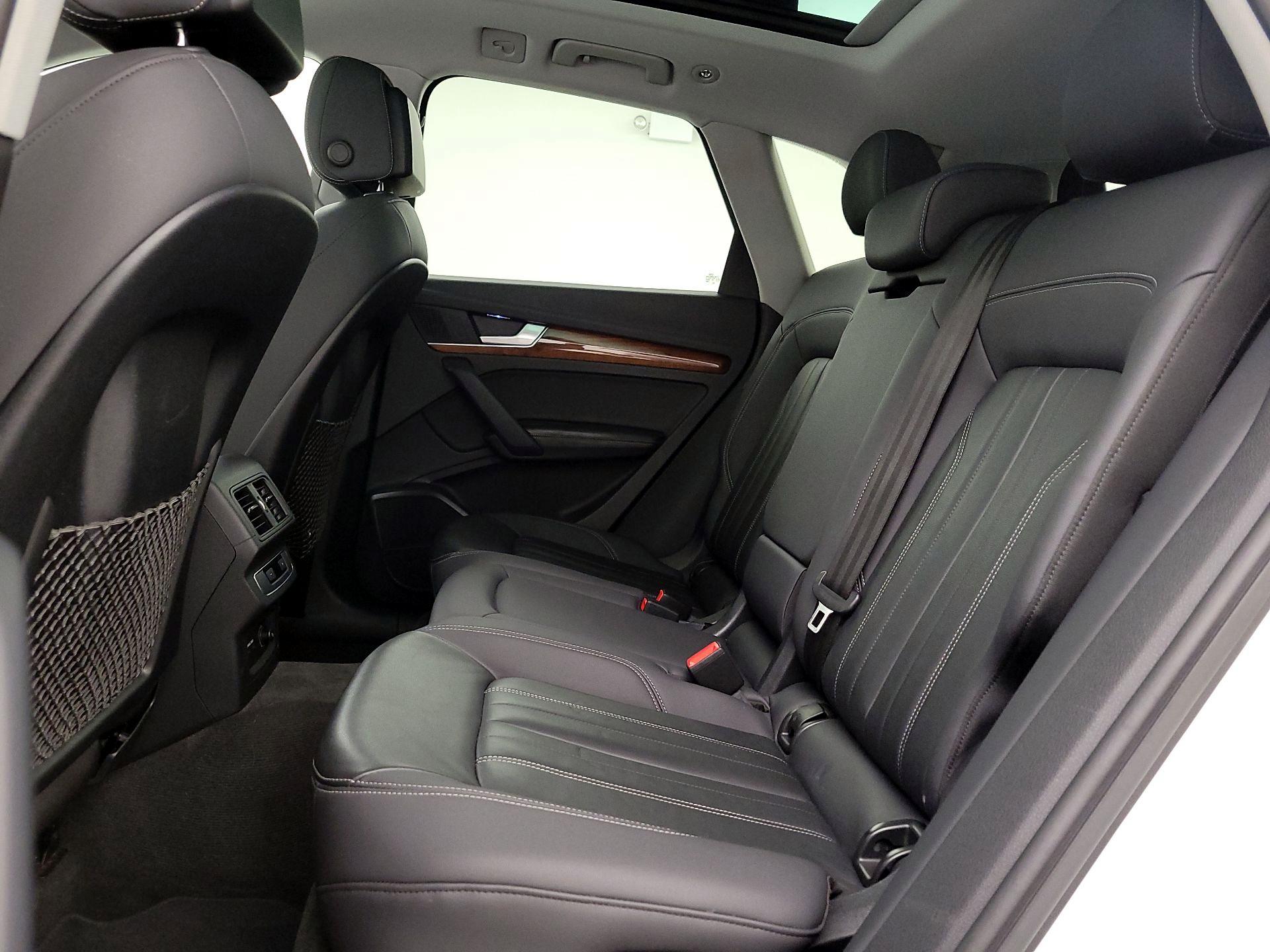 Thumbnail: 2021 Audi Q5 - 20