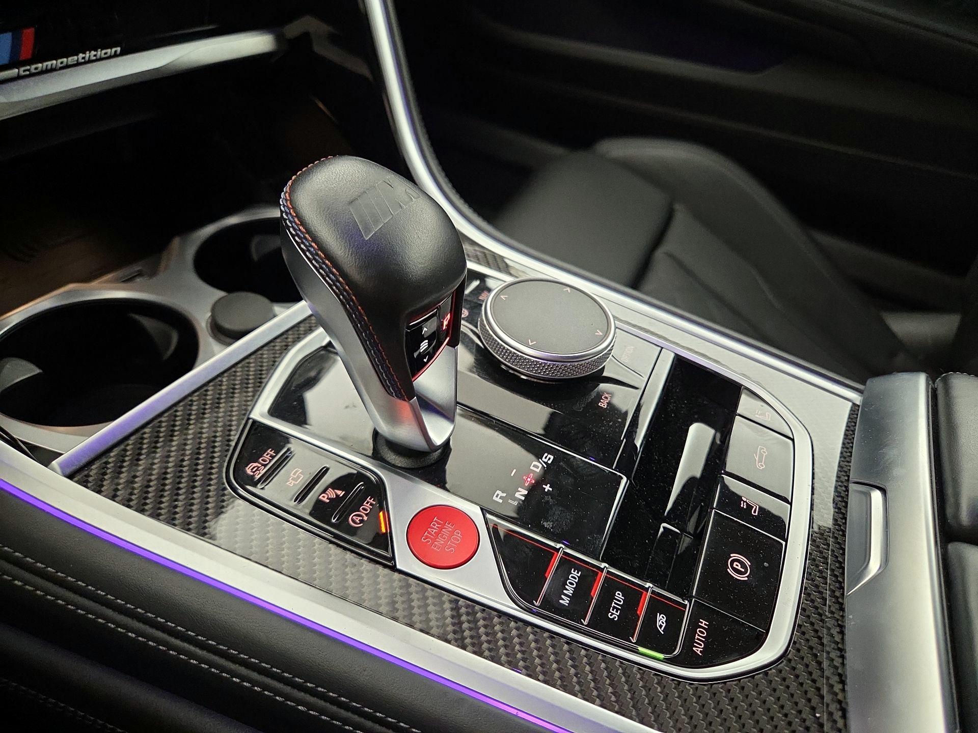 Thumbnail: 2024 BMW M8 - 18