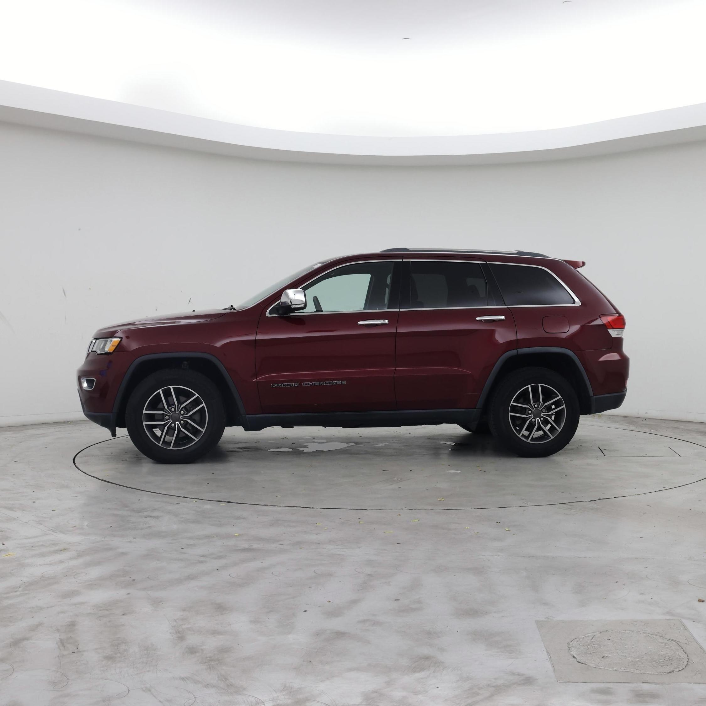 Thumbnail: 2020 Jeep Grand Cherokee - 3