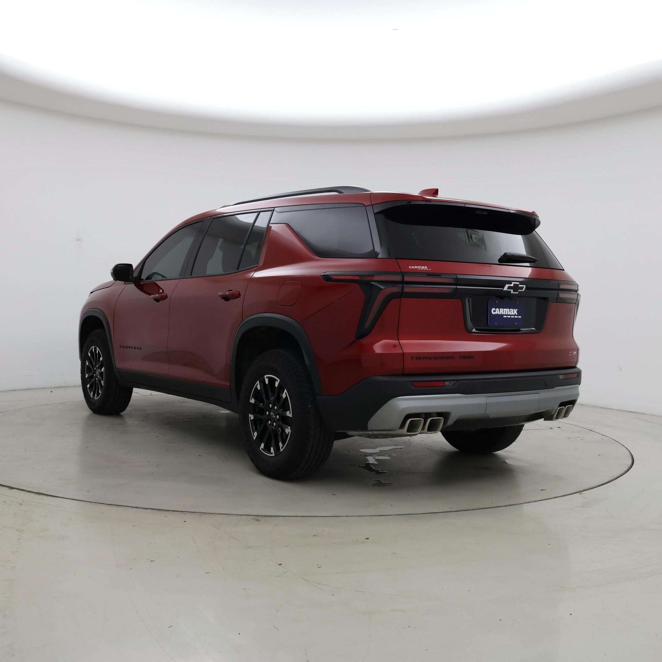 Thumbnail: 2026 Chevrolet Traverse - 2