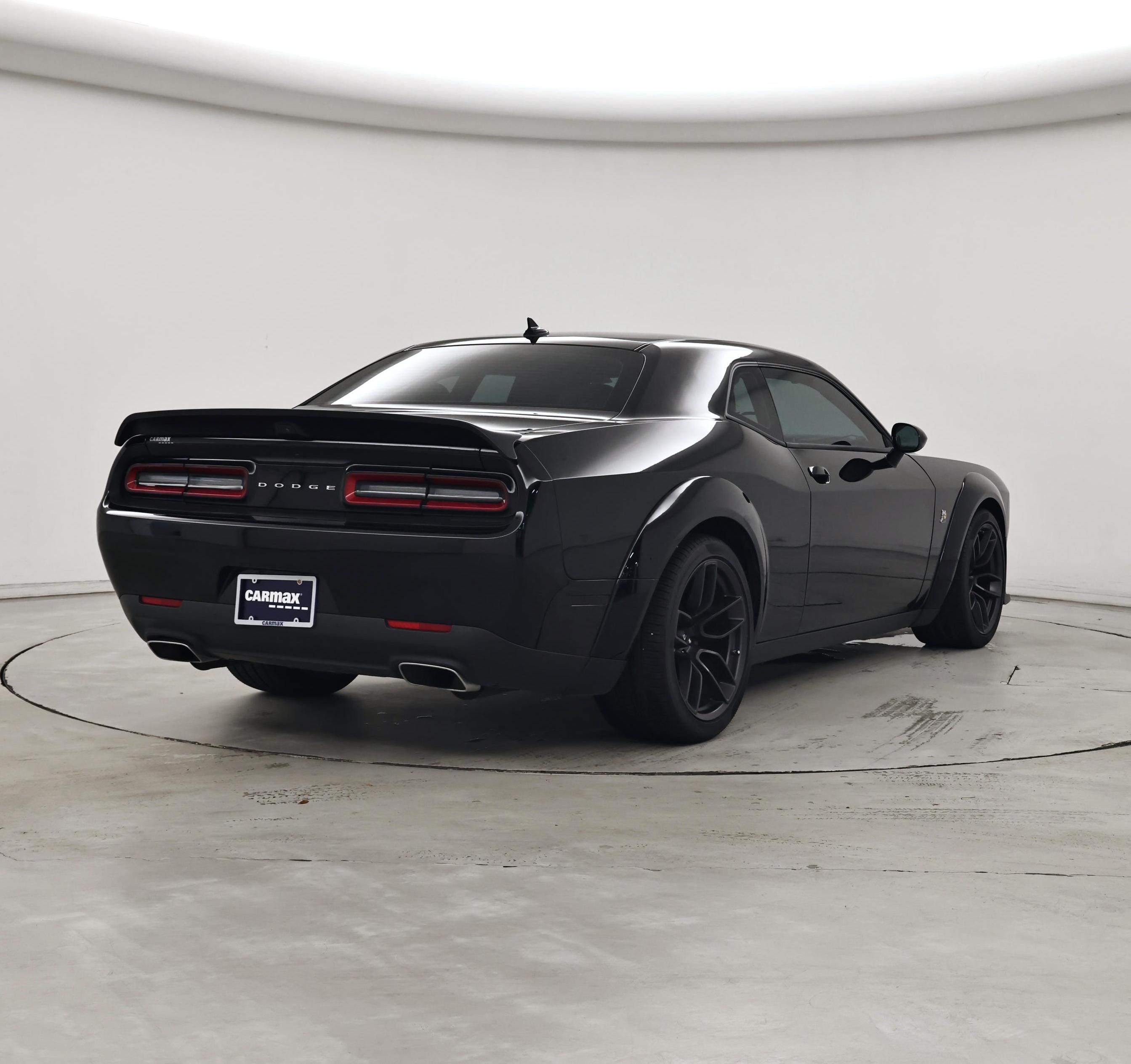 Thumbnail: 2021 Dodge Challenger - 8