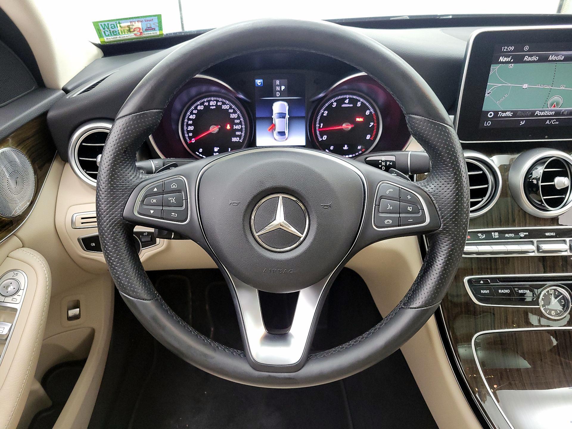 Thumbnail: 2018 Mercedes-Benz C-Class - 10