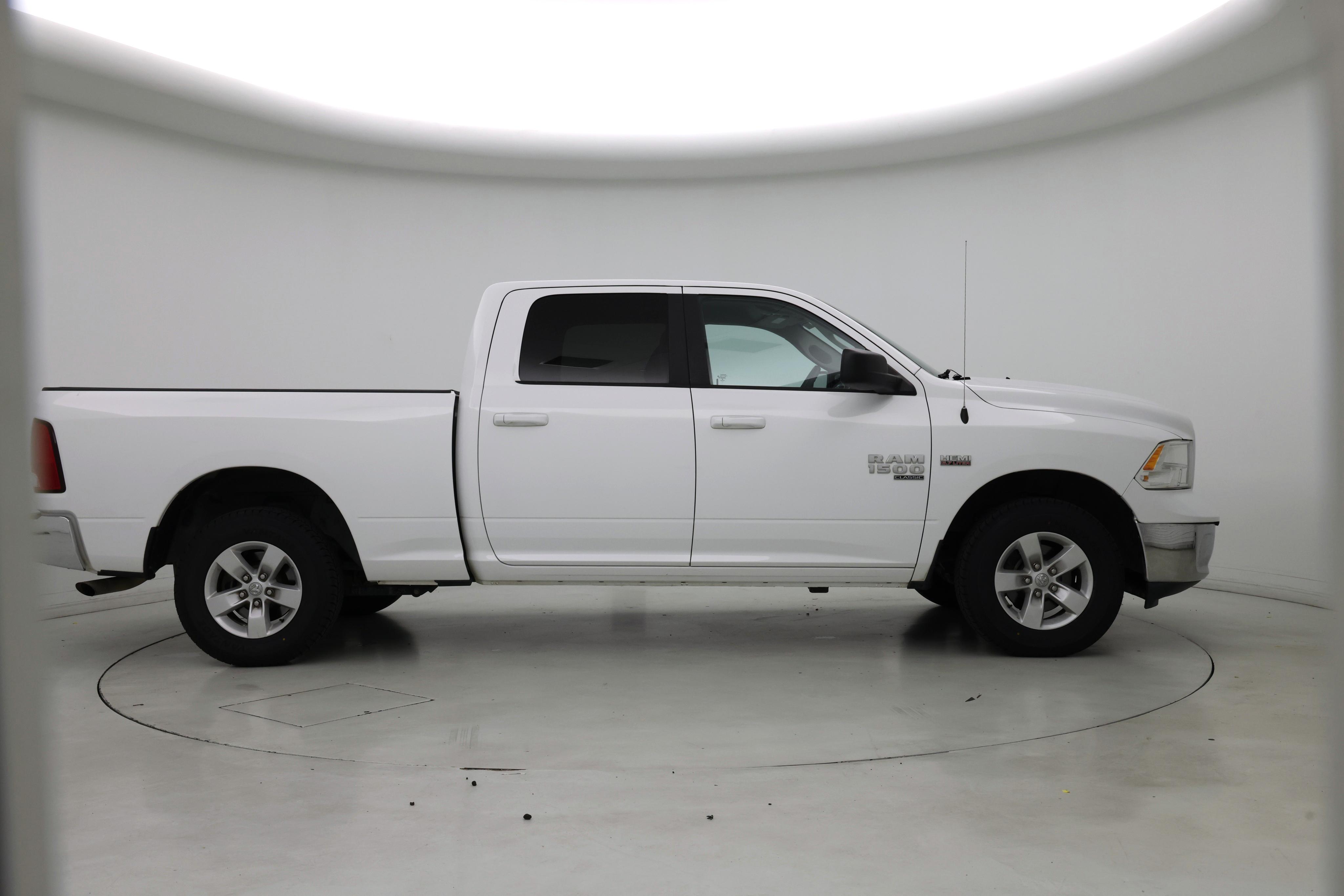 Thumbnail: 2020 RAM 1500 Classic - 7