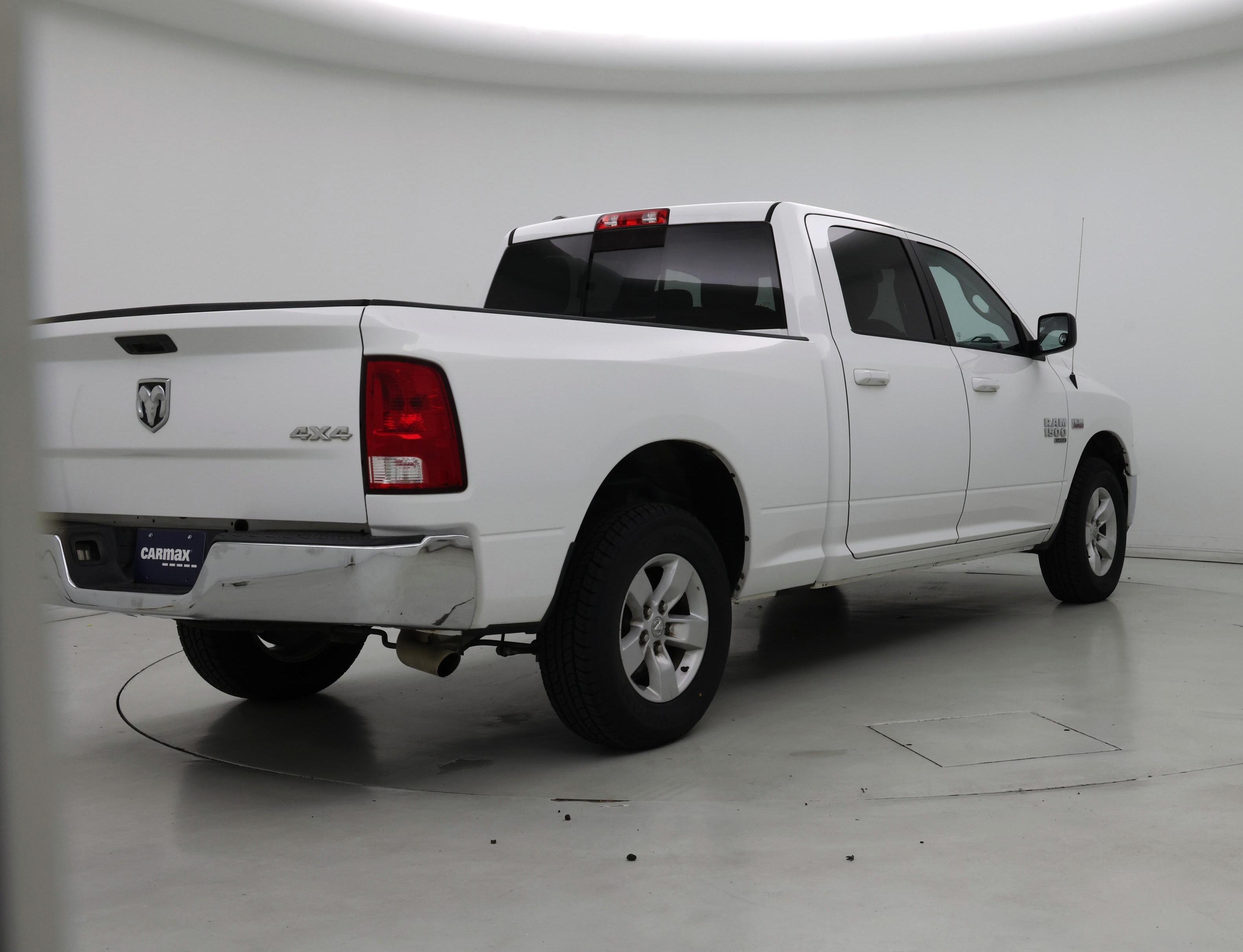 Thumbnail: 2020 RAM 1500 Classic - 8
