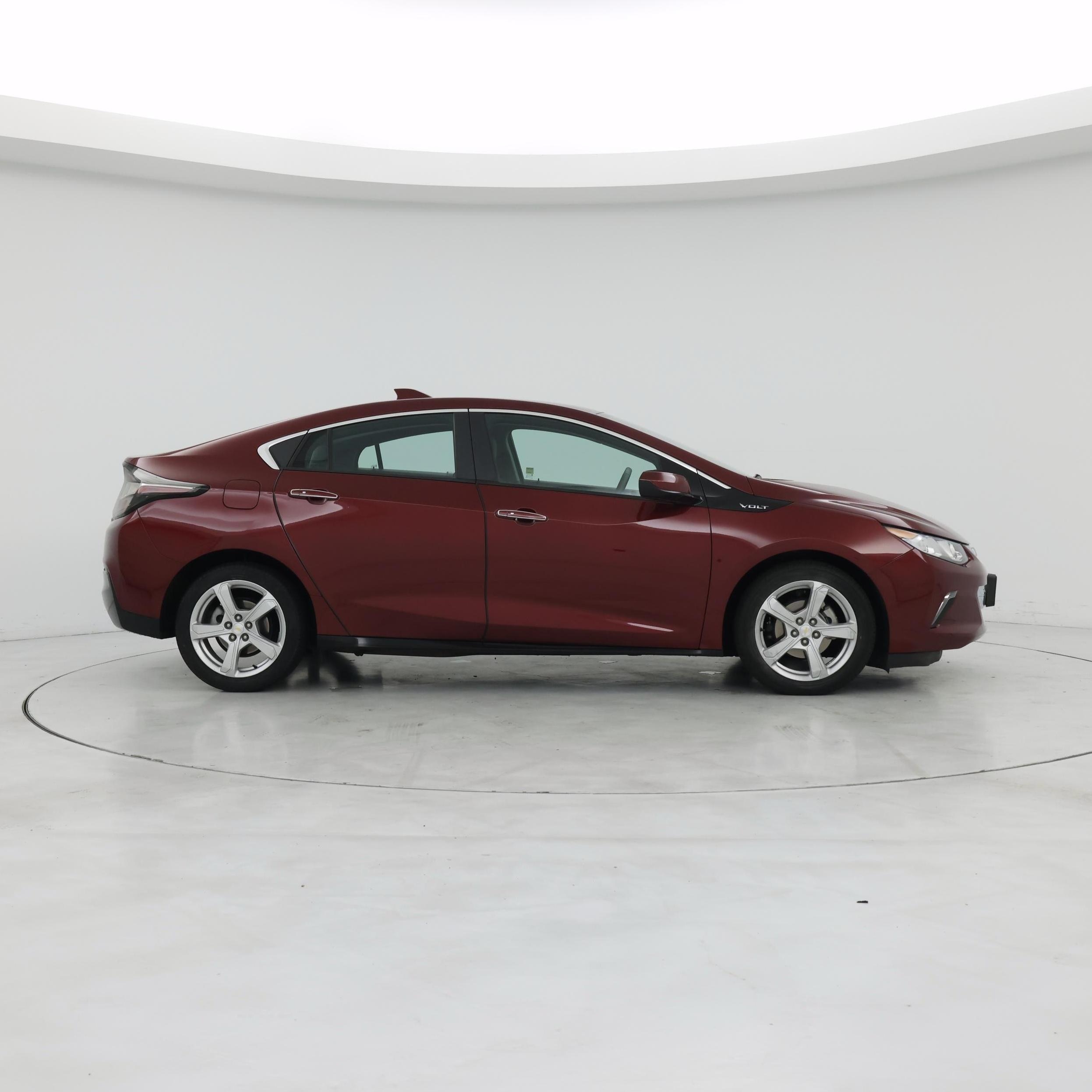 Thumbnail: 2016 Chevrolet Volt - 7