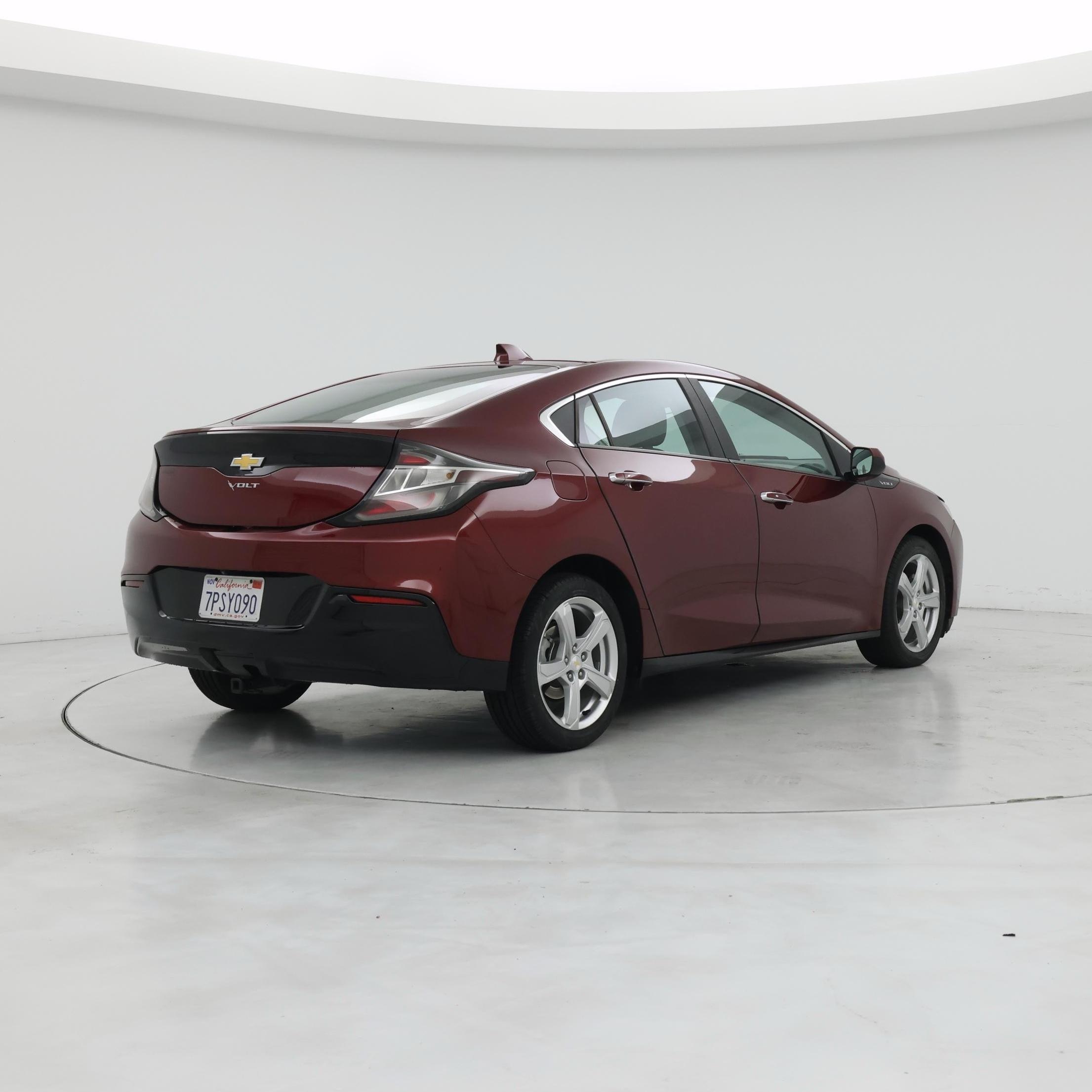 Thumbnail: 2016 Chevrolet Volt - 8