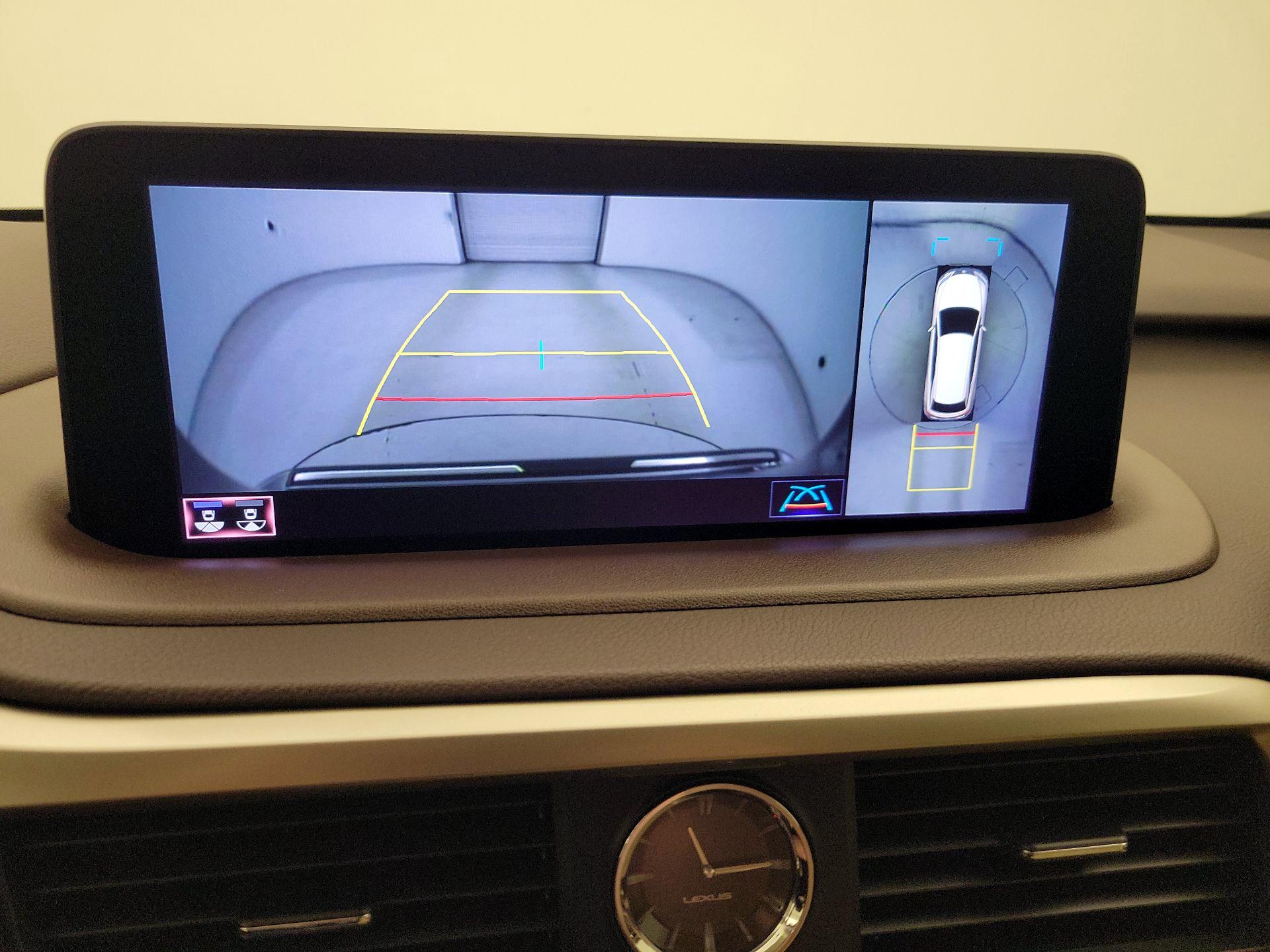 Thumbnail: 2020 Lexus RX - 14