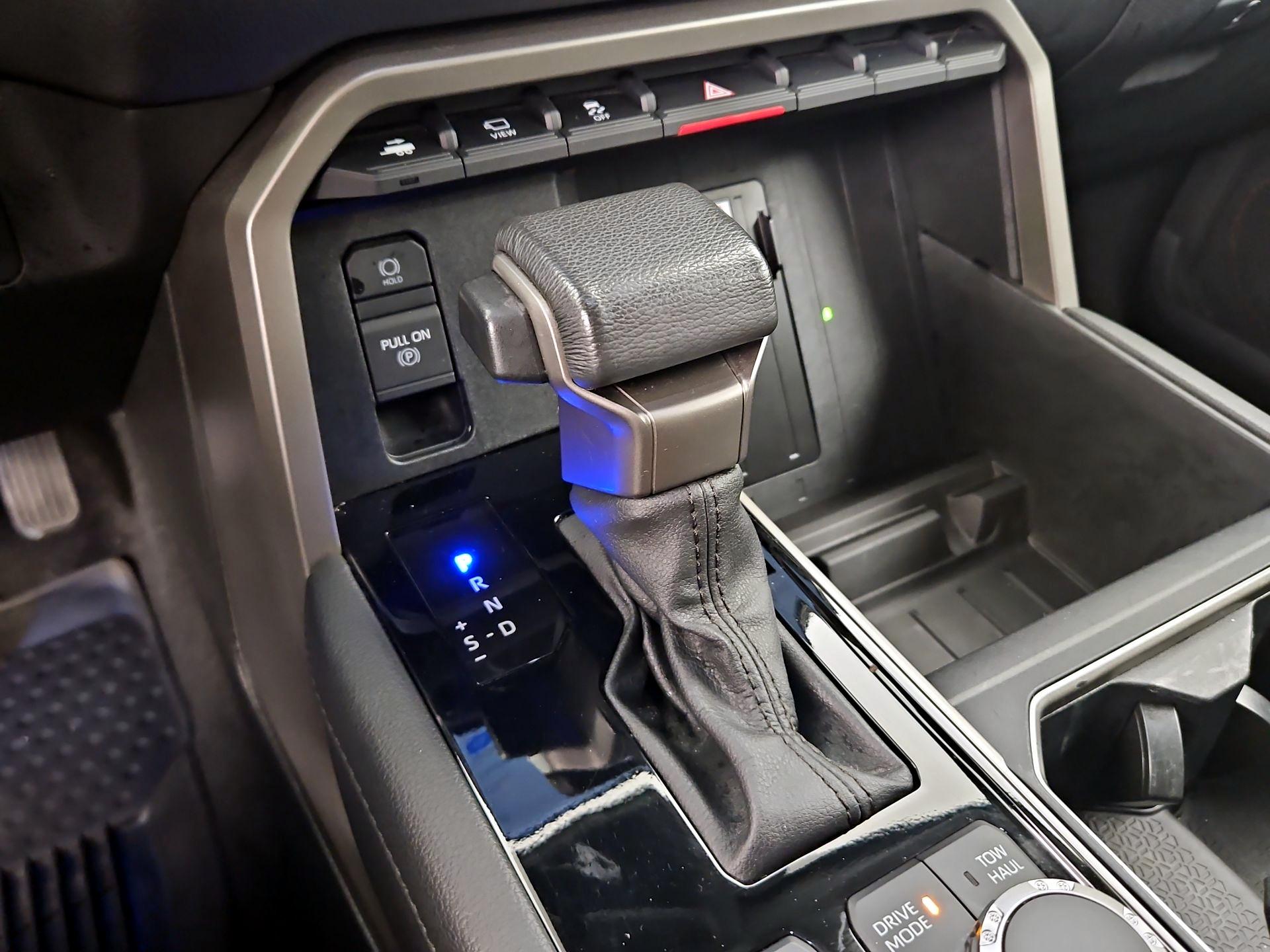 Thumbnail: 2024 Toyota Tundra - 17