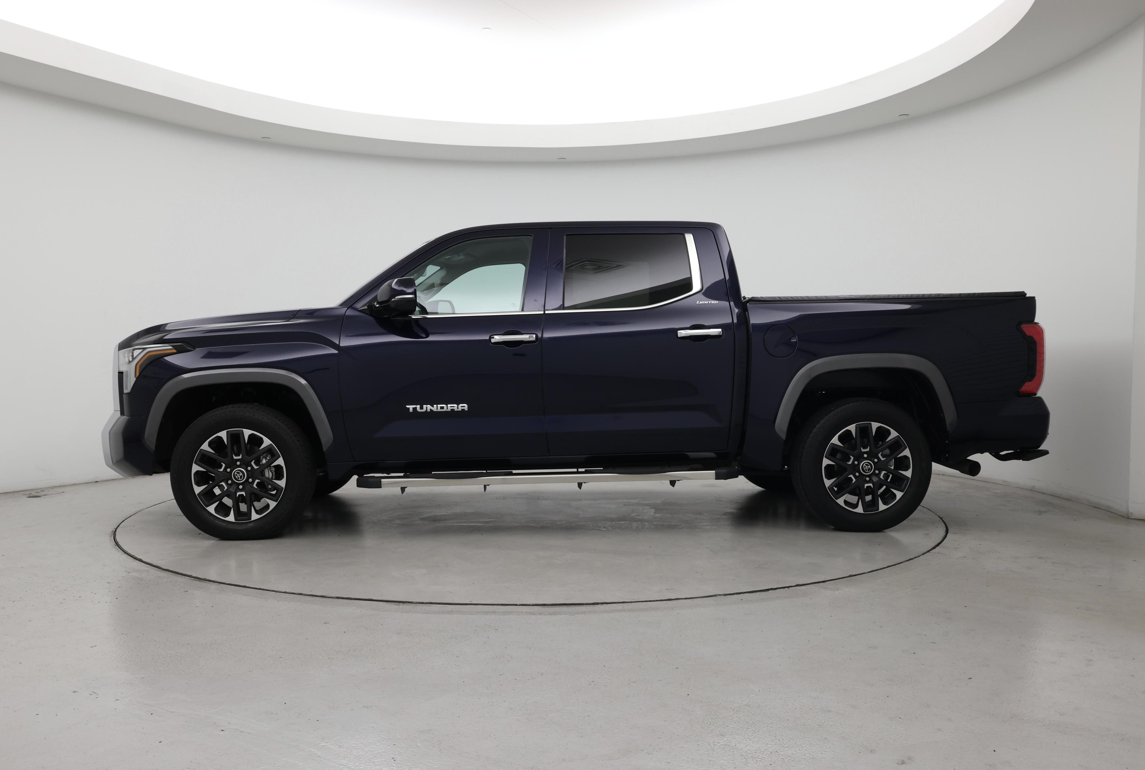 Thumbnail: 2024 Toyota Tundra - 3
