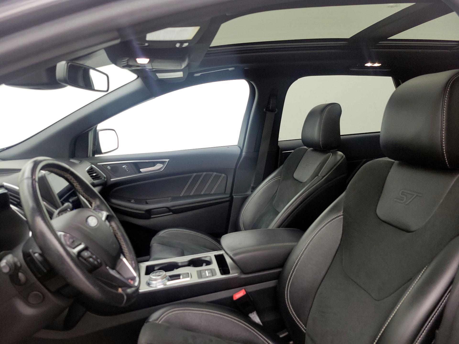 Thumbnail: 2021 Ford Edge - 20
