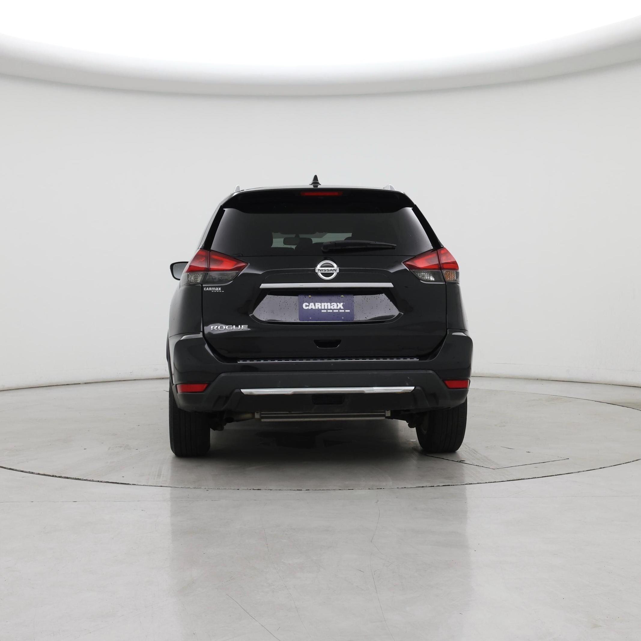Thumbnail: 2017 Nissan Rogue - 6