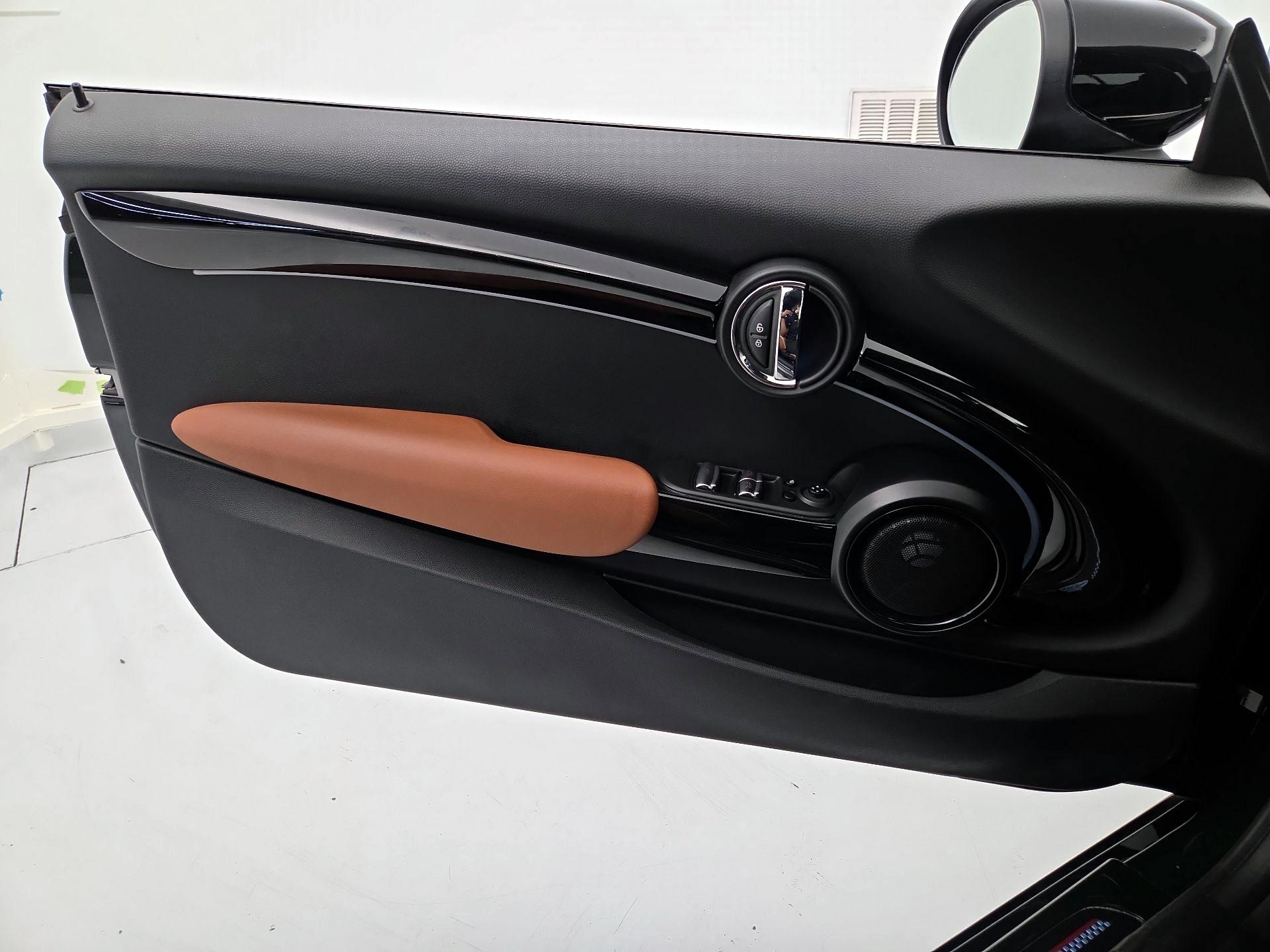 Thumbnail: 2022 MINI Cooper - 12