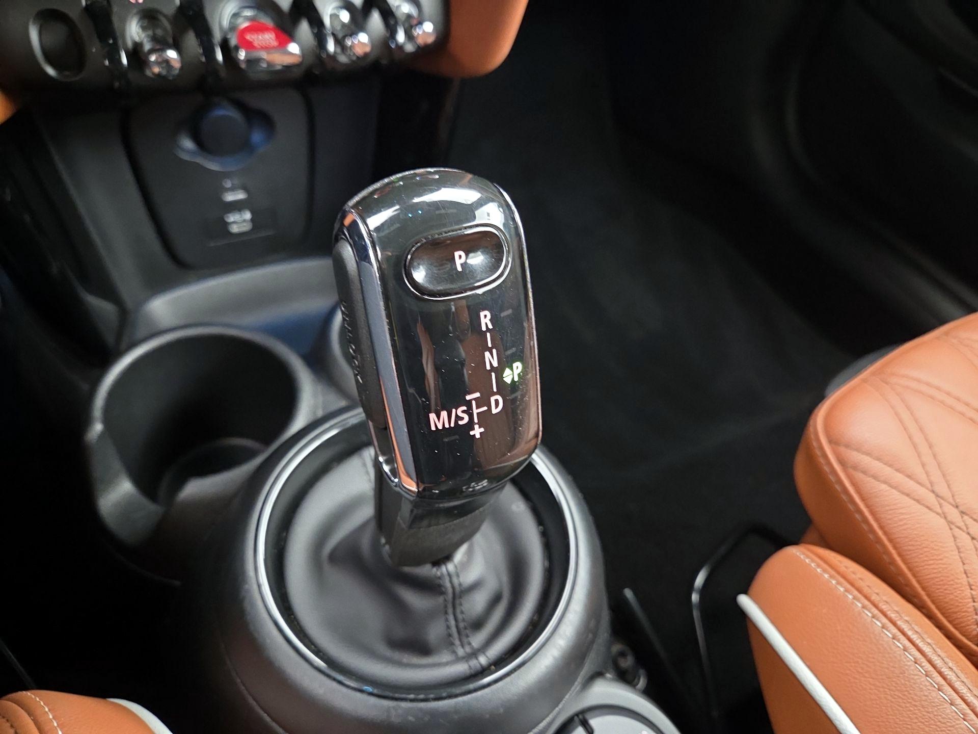 Thumbnail: 2022 MINI Cooper - 17