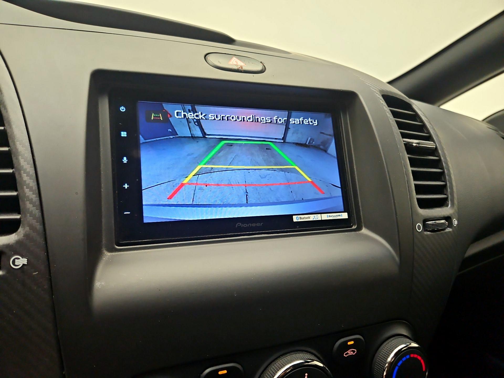 Thumbnail: 2016 Kia Forte - 14