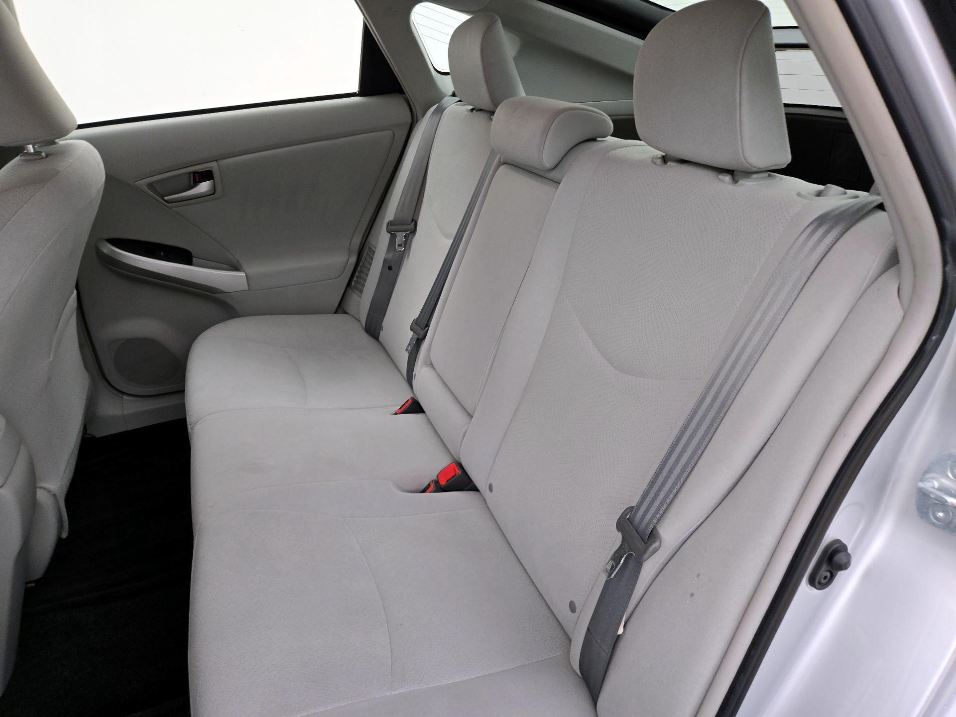 Thumbnail: 2014 Toyota Prius - 16