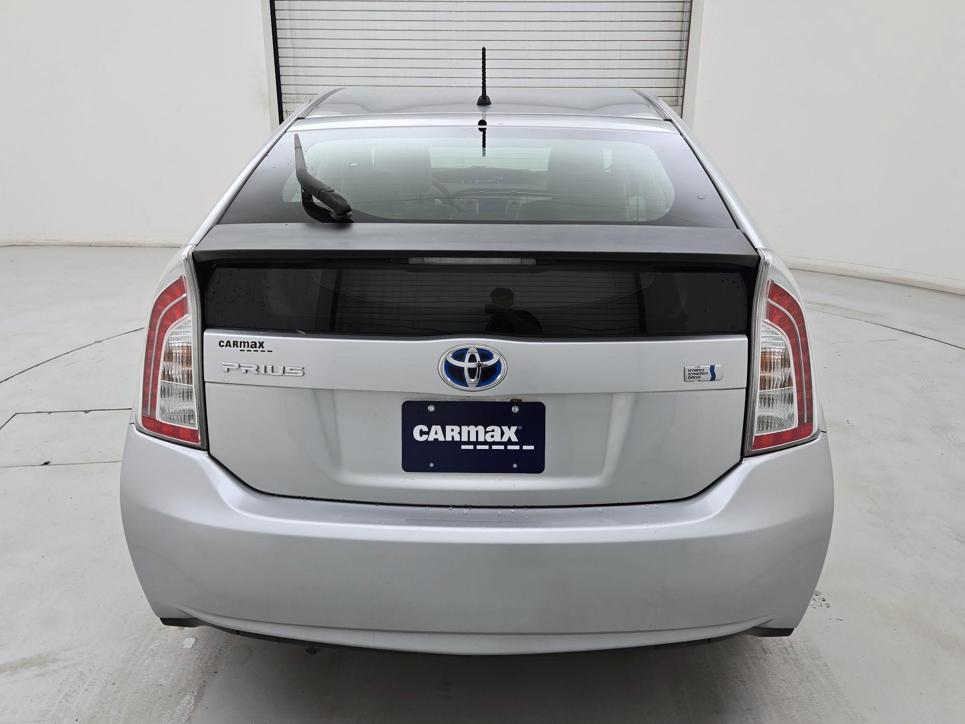 Thumbnail: 2014 Toyota Prius - 6