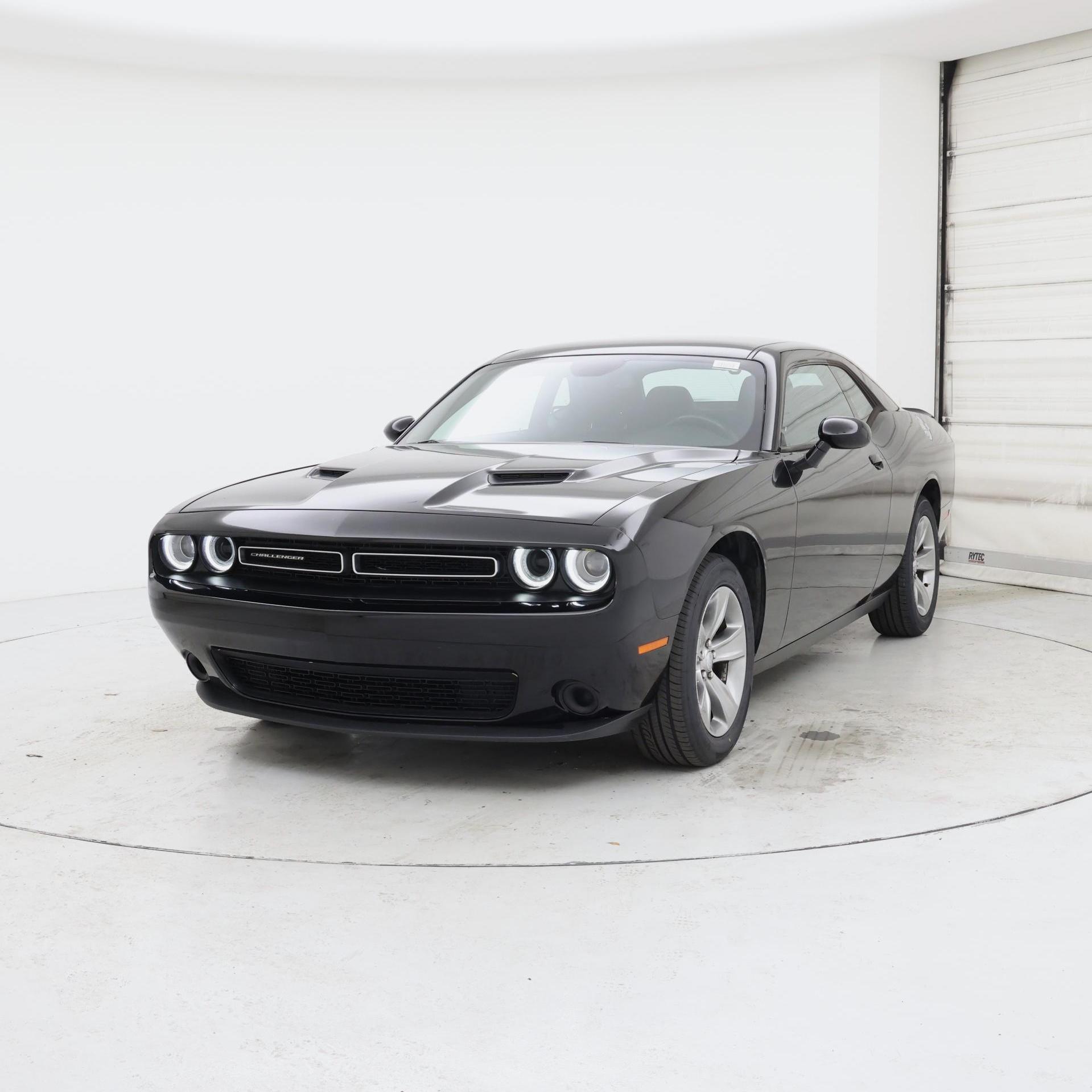 Thumbnail: 2020 Dodge Challenger - 4