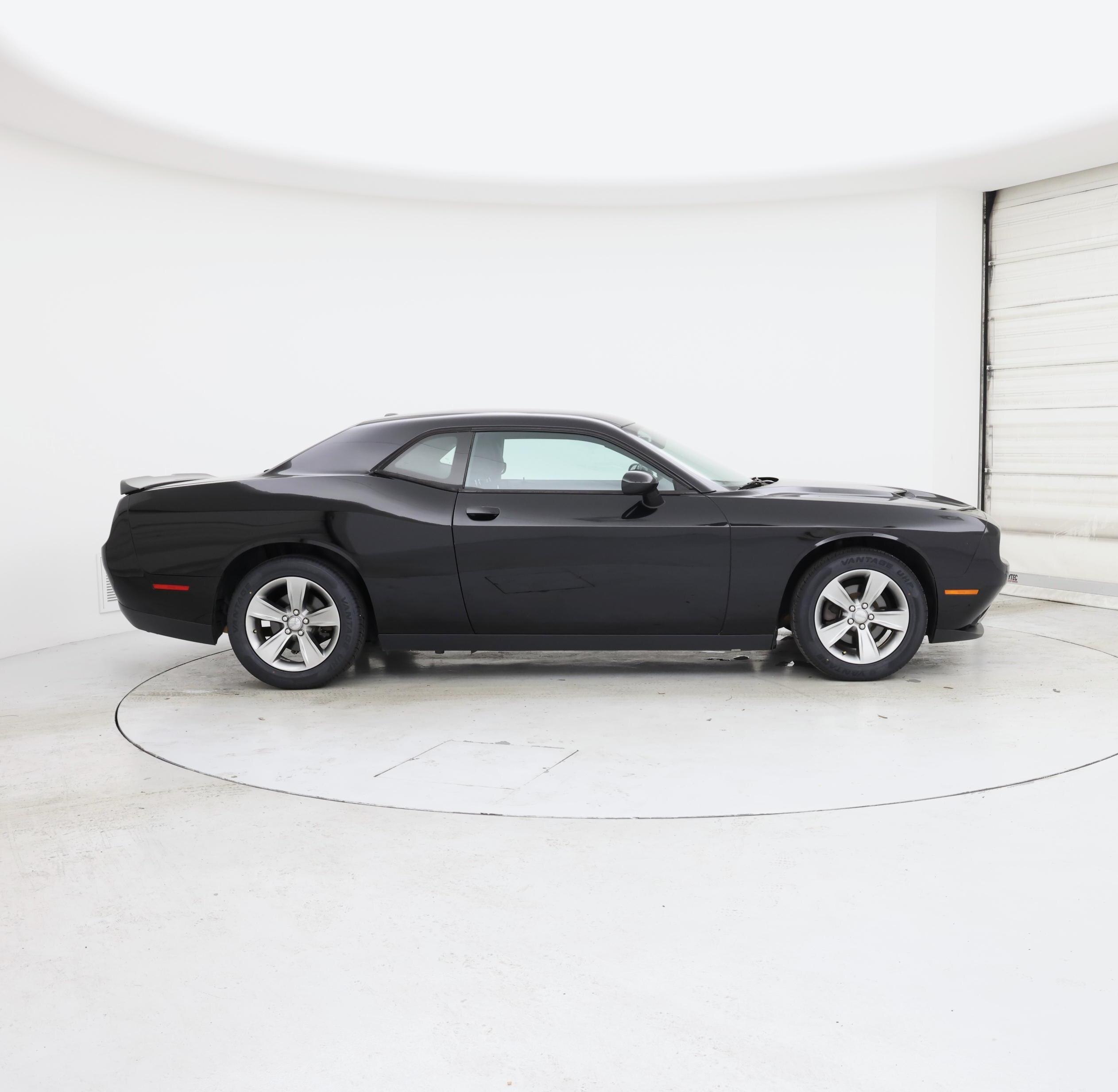 Thumbnail: 2020 Dodge Challenger - 7