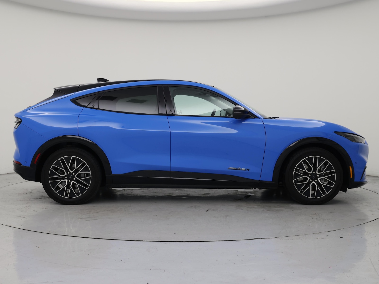 2024 Ford Mustang Mach-E Premium AWD - Photo 8
