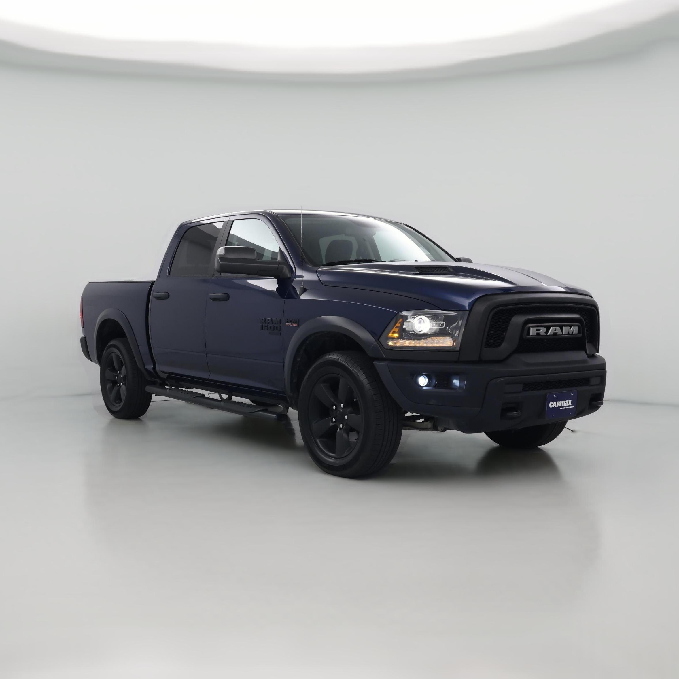 Thumbnail: 2020 RAM 1500 Classic - 1
