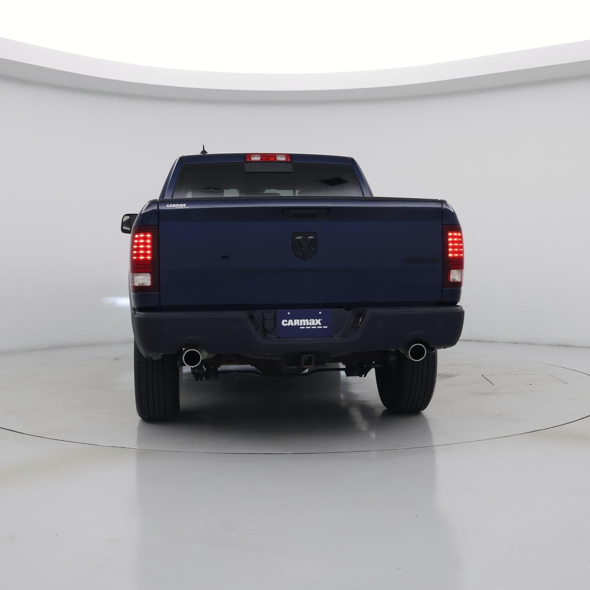 Thumbnail: 2020 RAM 1500 Classic - 6