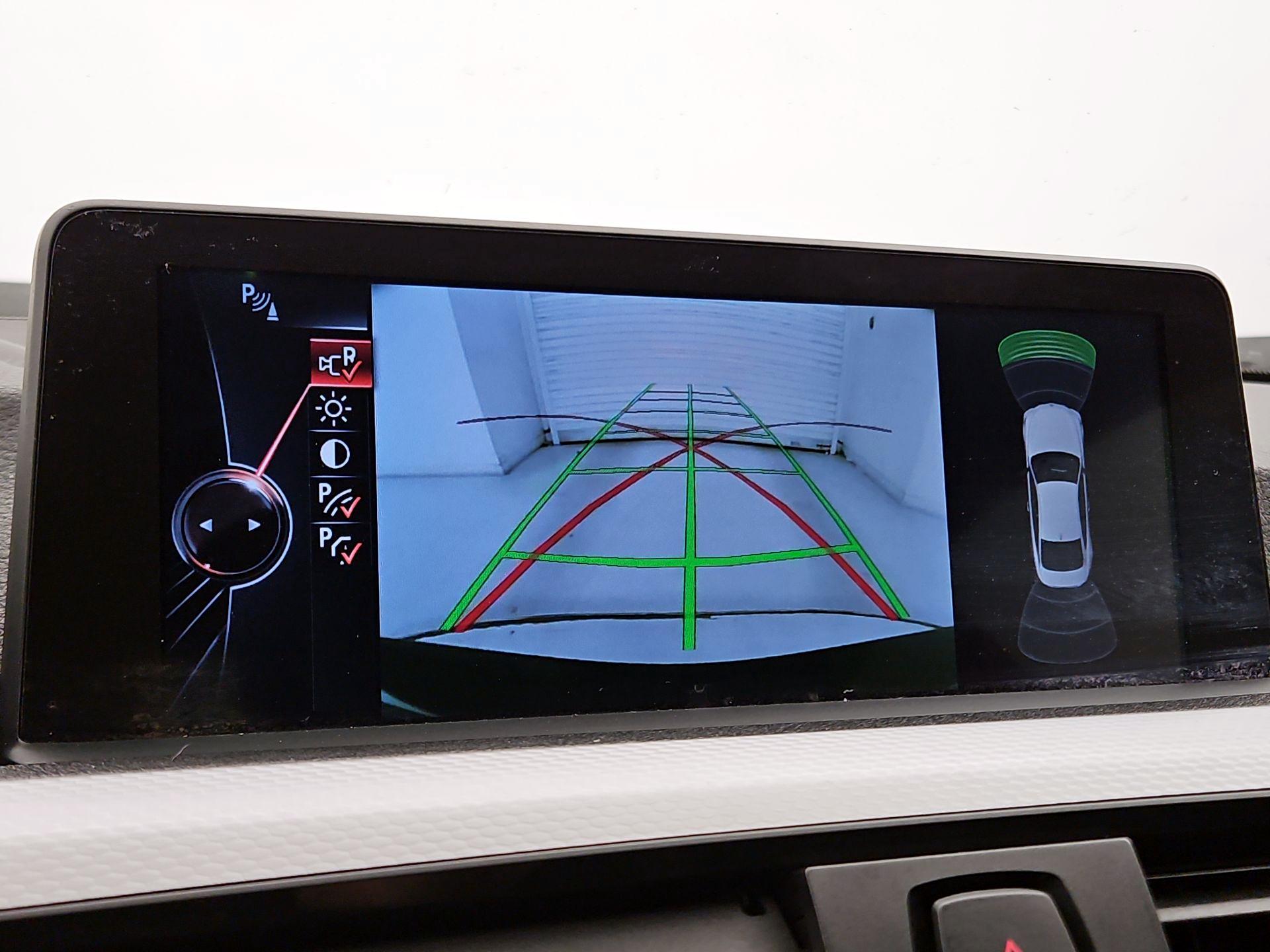 Thumbnail: 2015 BMW 4 Series - 15