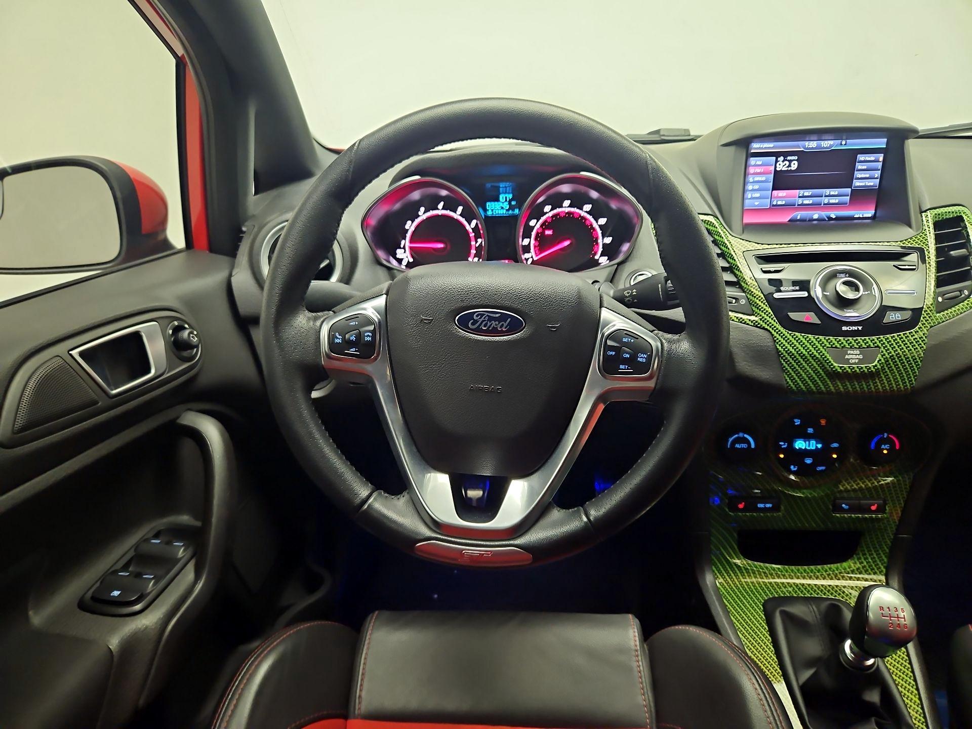 Thumbnail: 2014 Ford Fiesta - 10