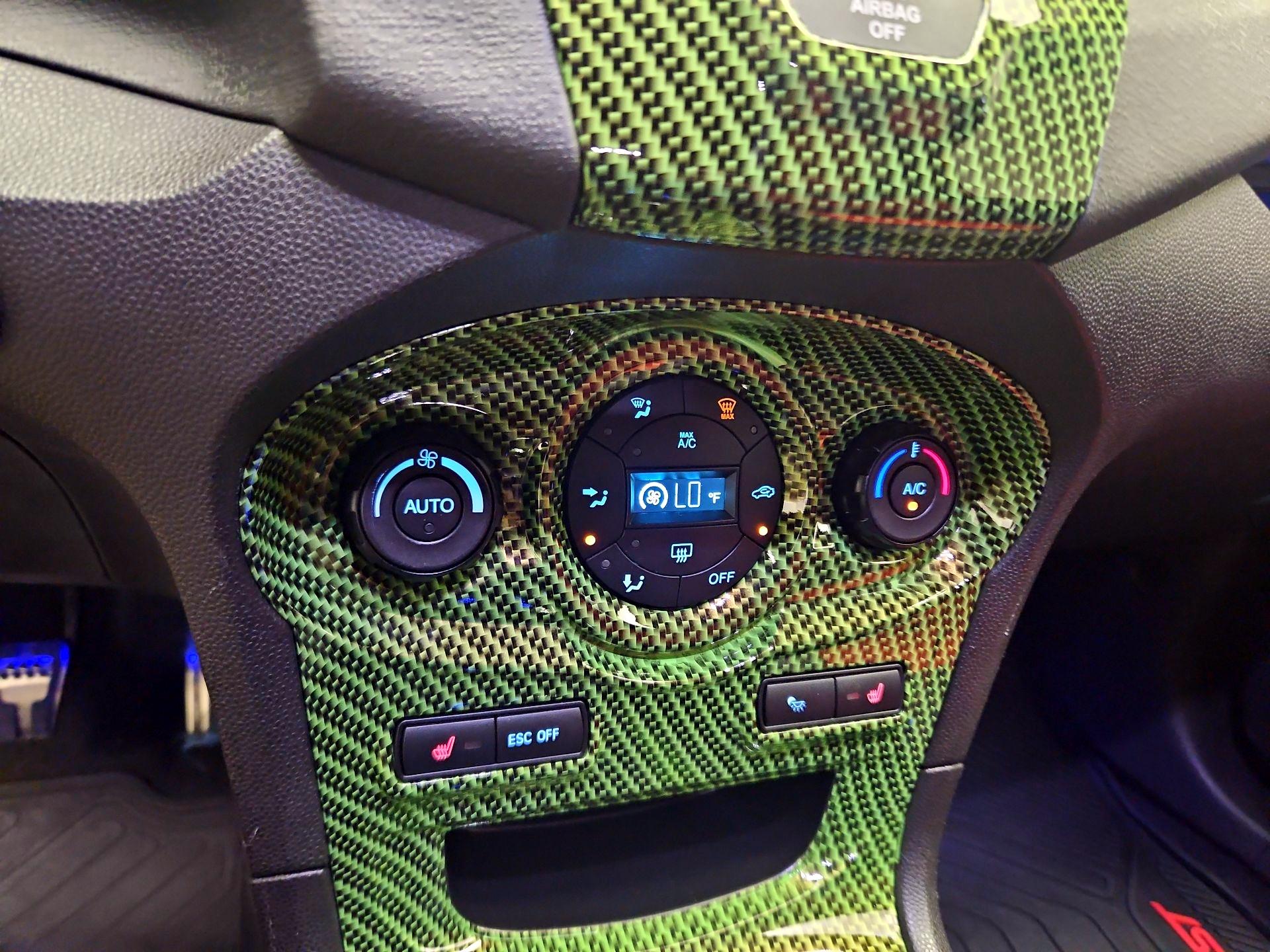 Thumbnail: 2014 Ford Fiesta - 15