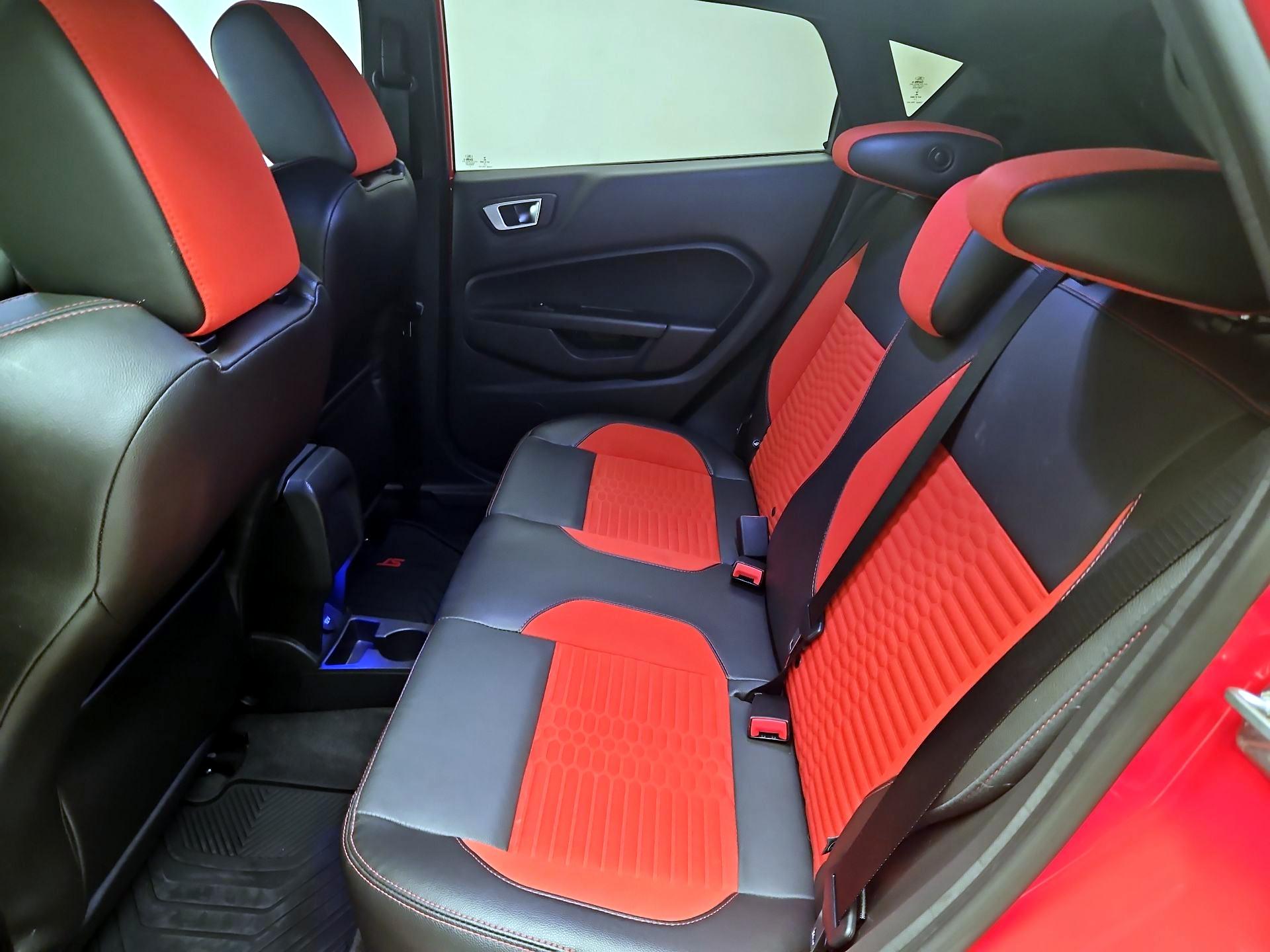 Thumbnail: 2014 Ford Fiesta - 18