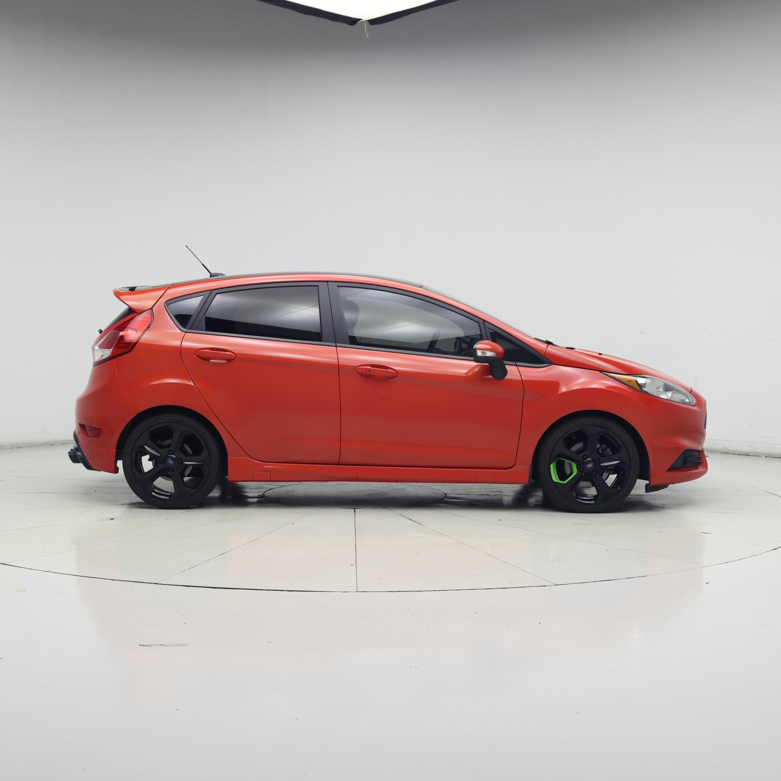 Thumbnail: 2014 Ford Fiesta - 7