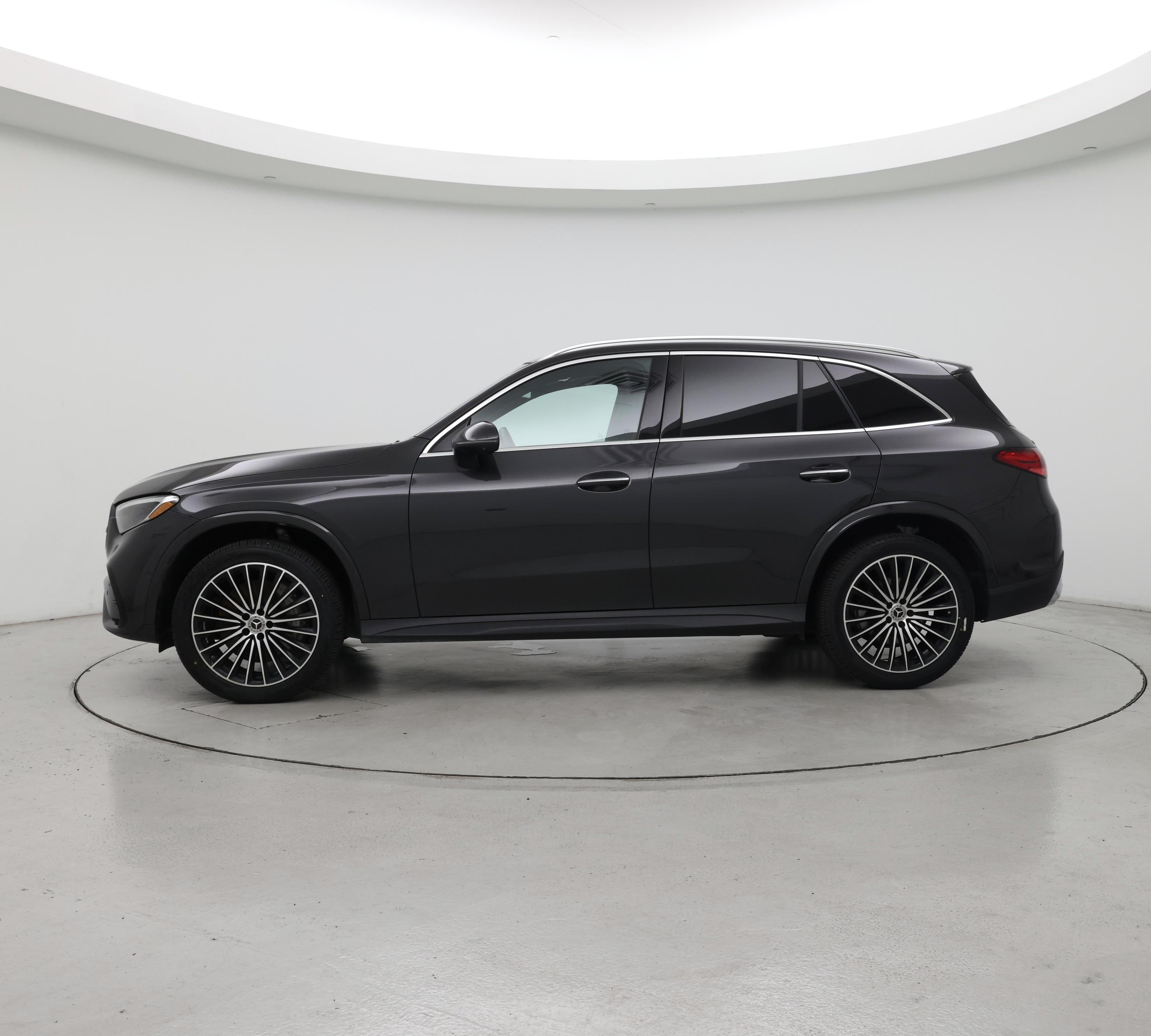 Thumbnail: 2024 Mercedes-Benz GLC - 3