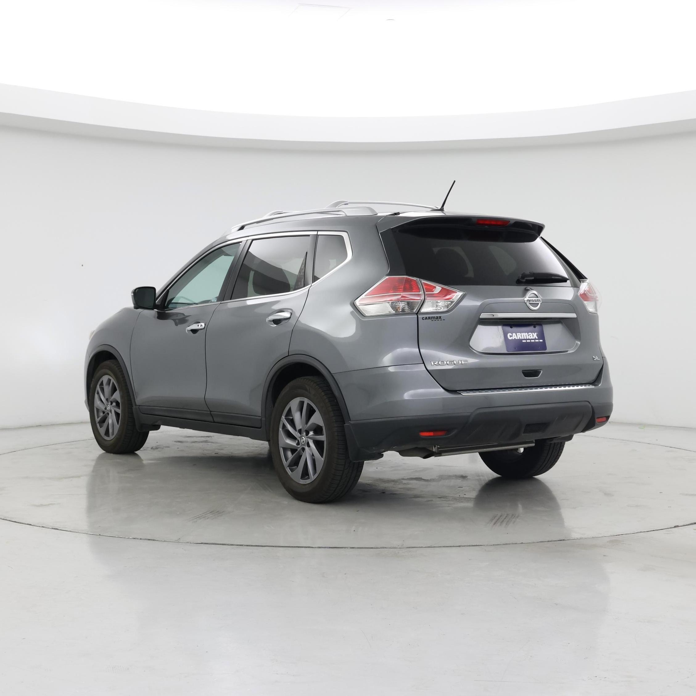 Thumbnail: 2016 Nissan Rogue - 2