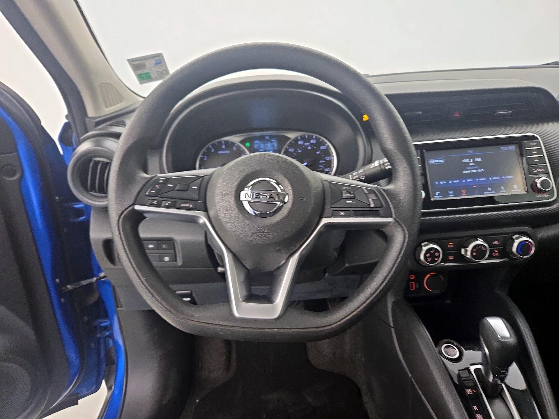 Thumbnail: 2021 Nissan Kicks - 10